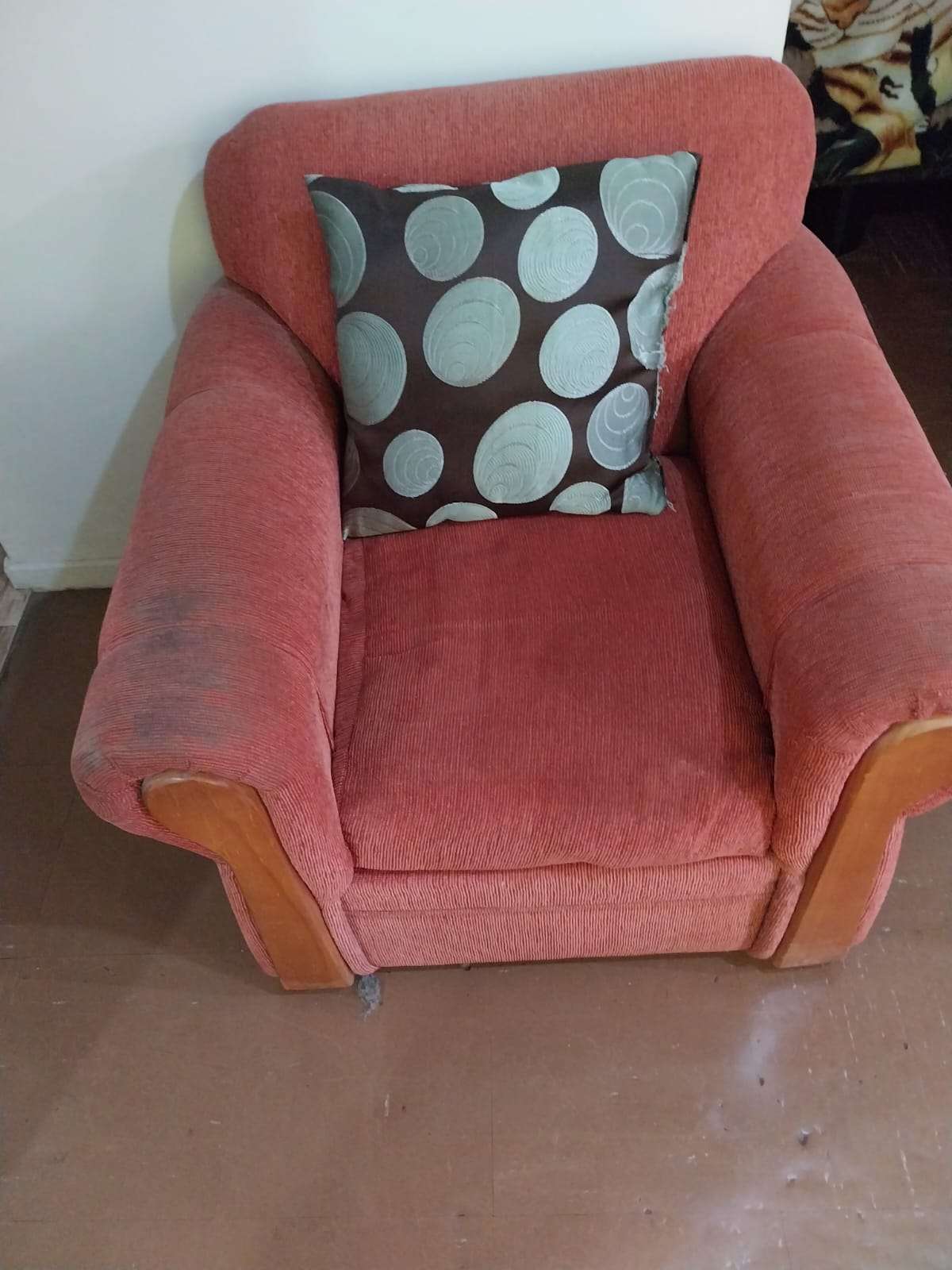 Sofá tres plazas naranja - miniatura 2