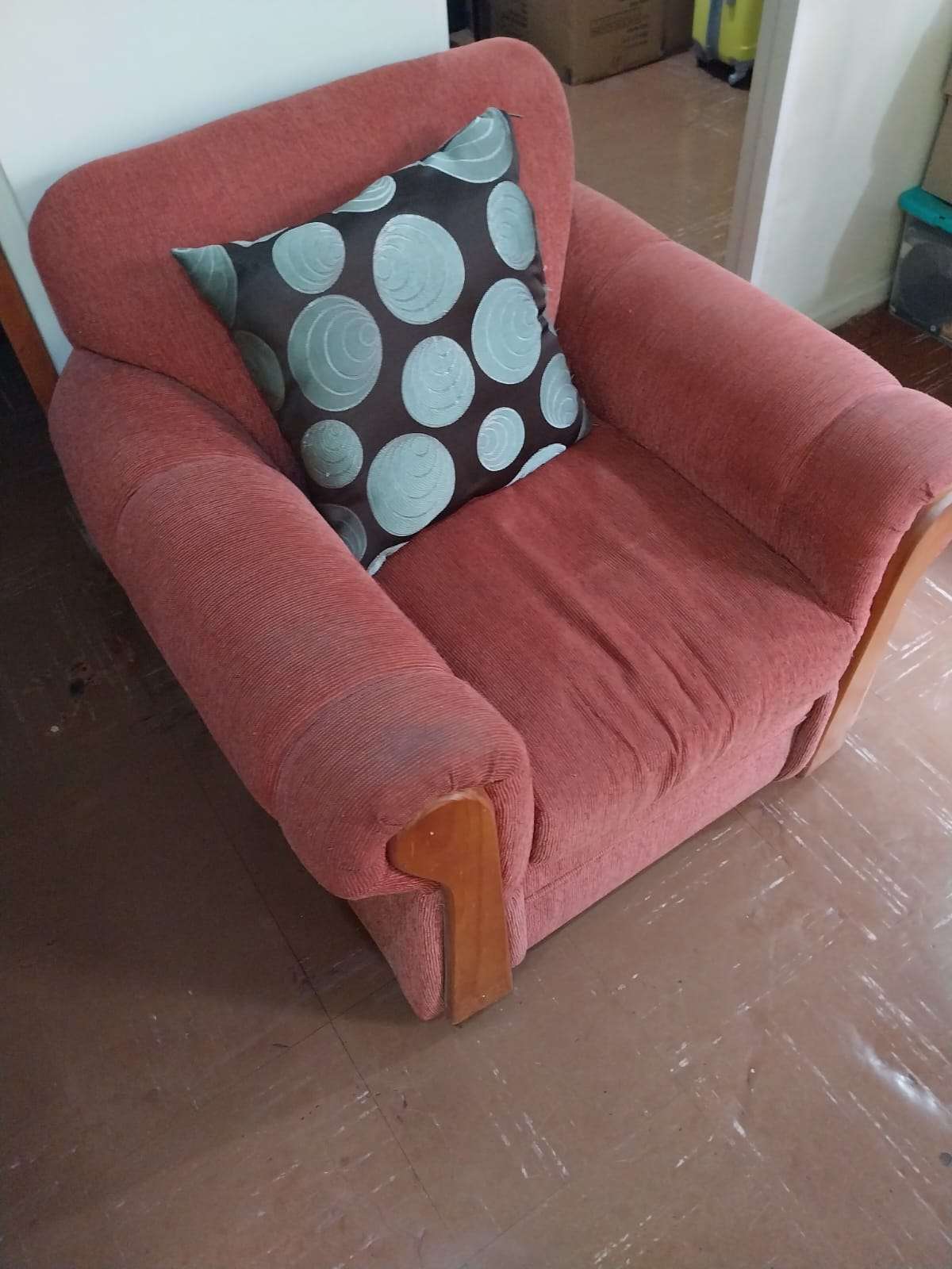 Sofá tres plazas naranja - miniatura 3