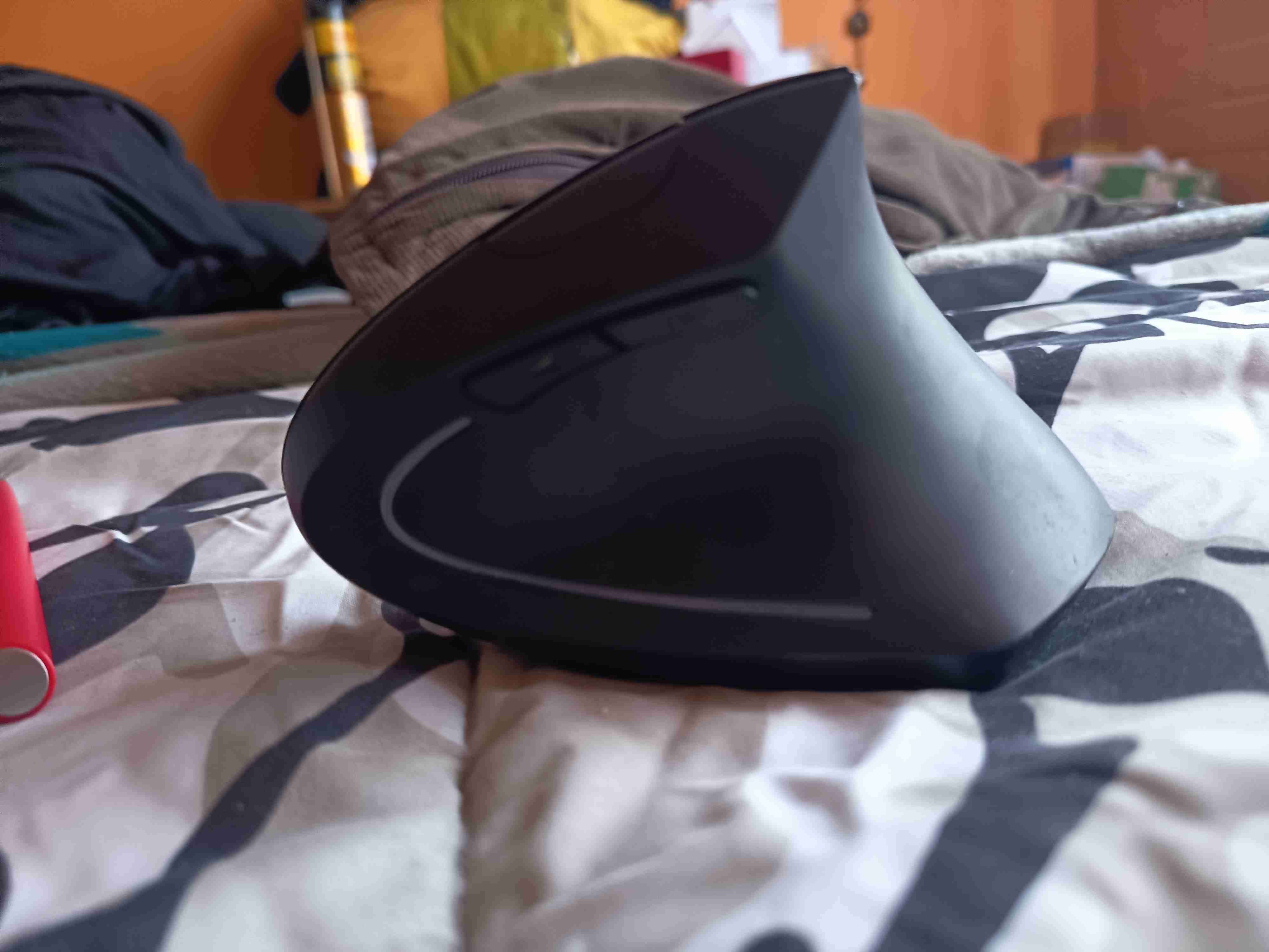 Mouse ergonómico negro - miniatura 1