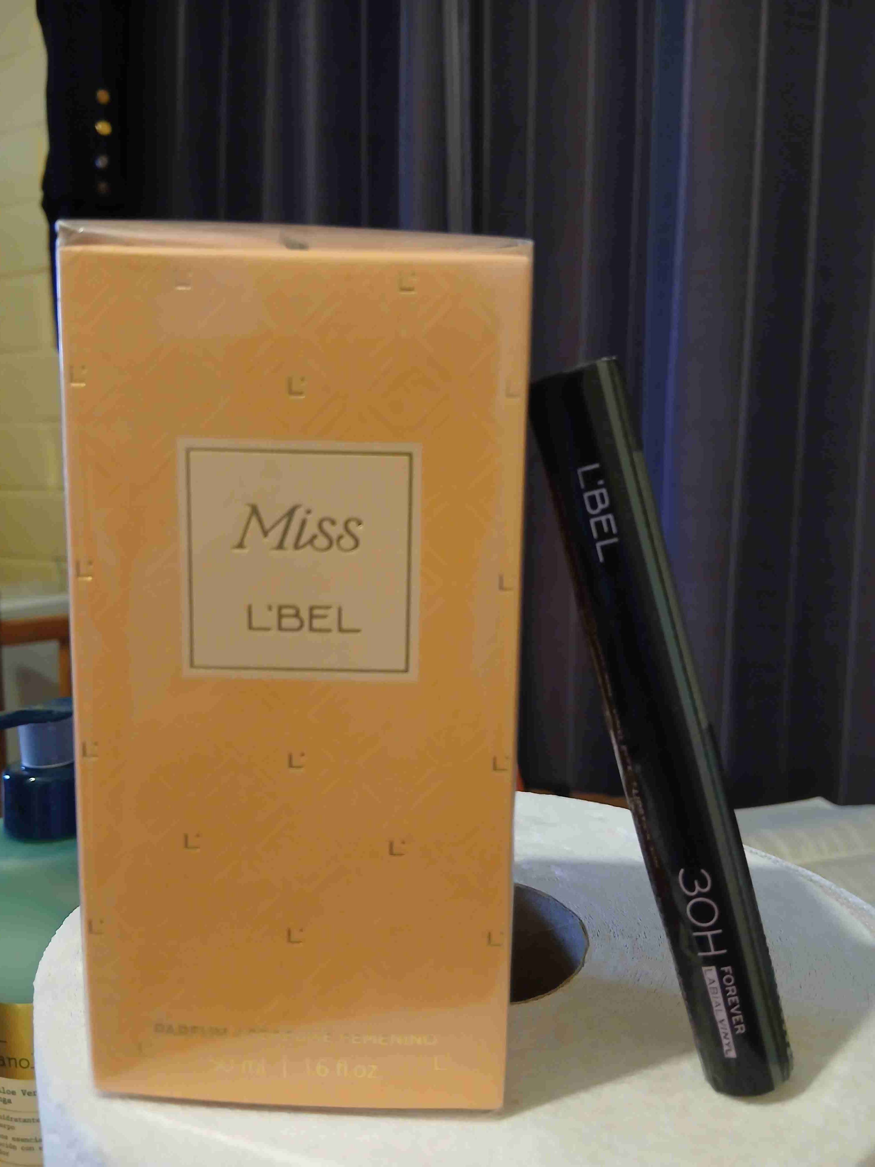 Perfume y Labial L'Bel