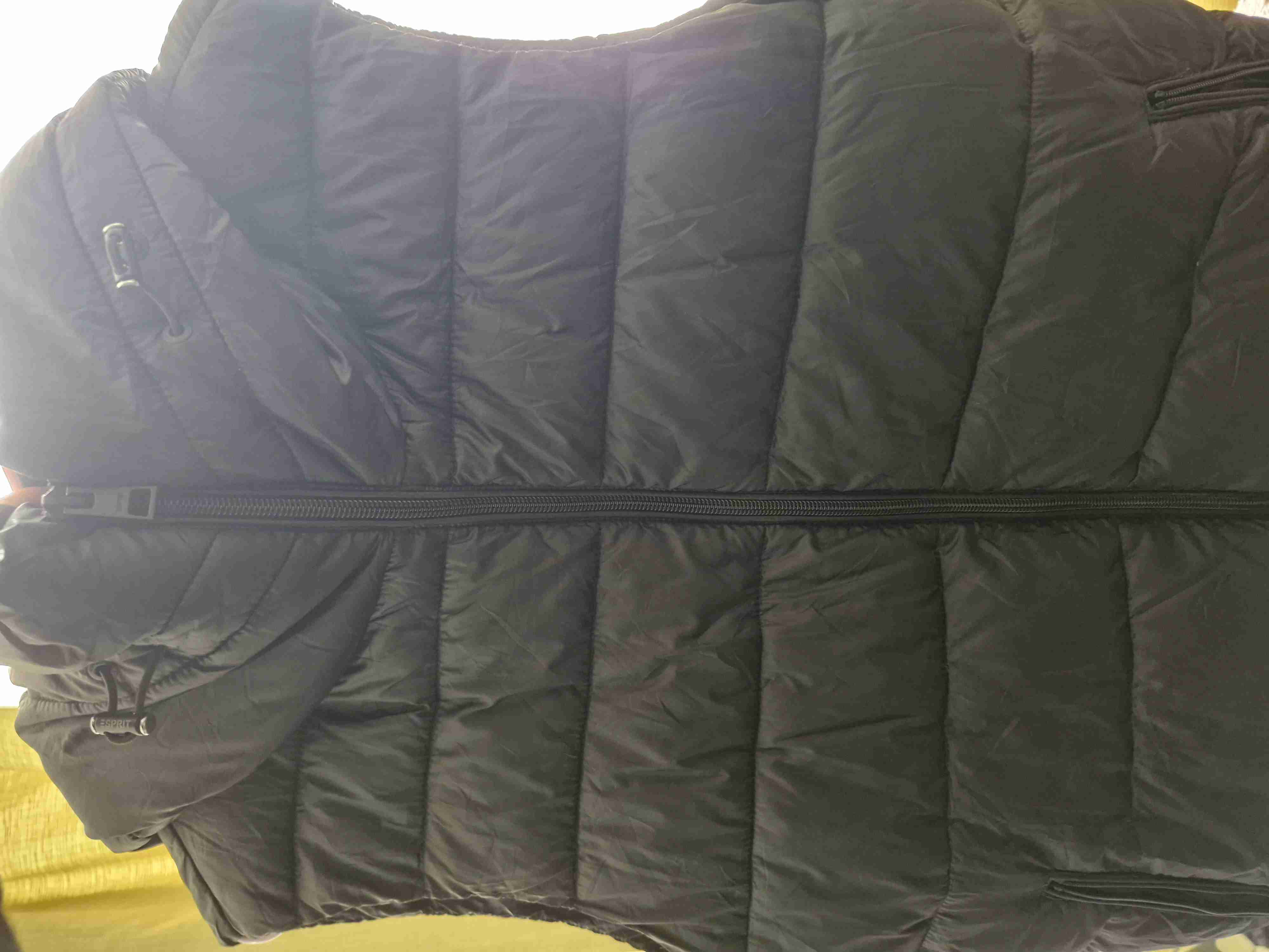 Chaqueta acolchada negro con capucha - miniatura 1