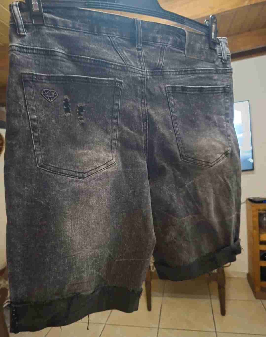 Short jjo talla 42 - miniatura 2