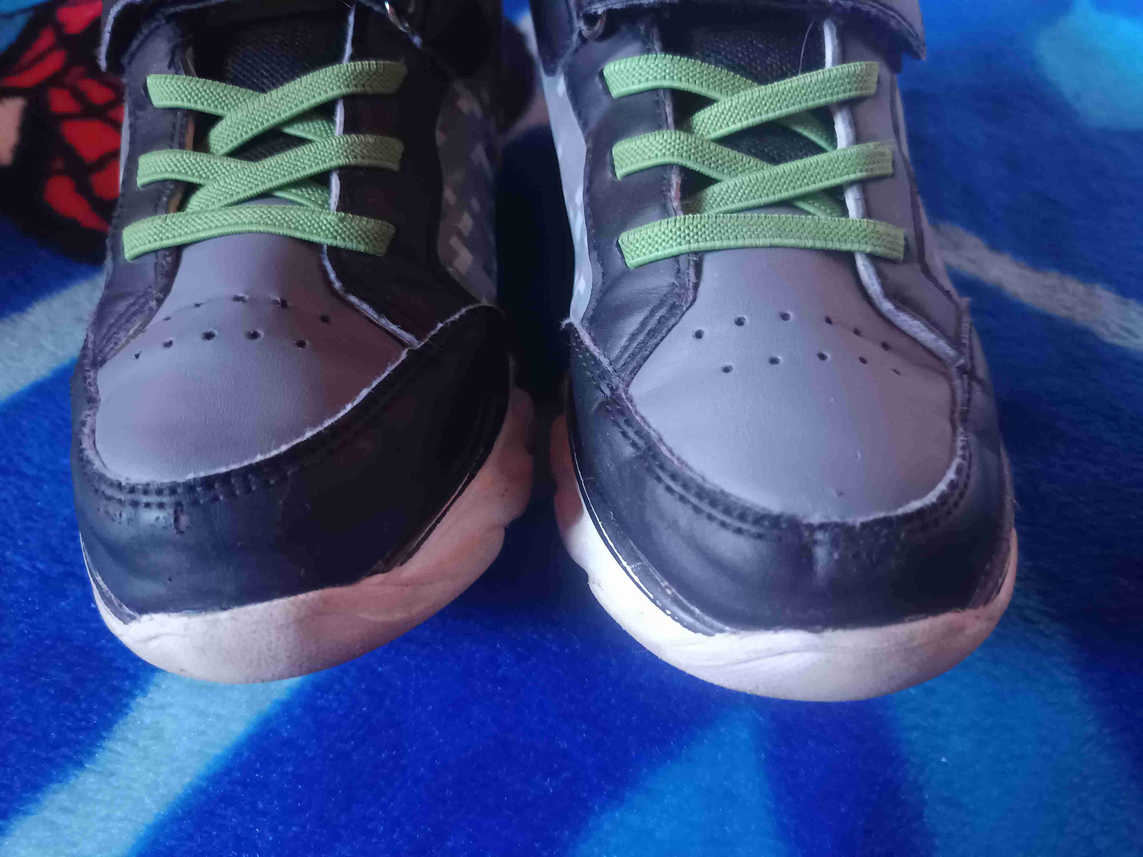 Zapatillas Minecraft grises y verdes - miniatura 3