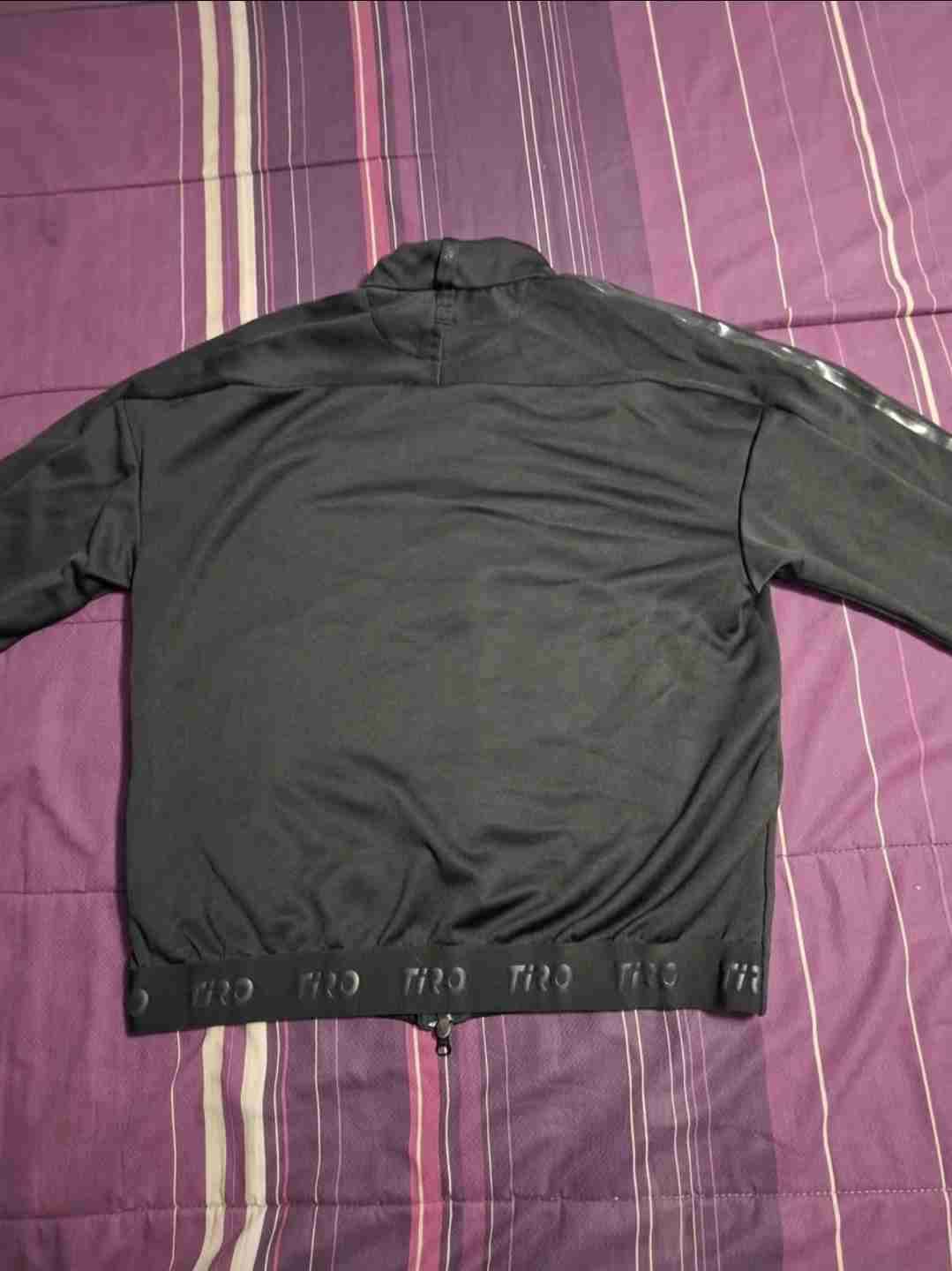 Poleron Adidas talla M - miniatura 3