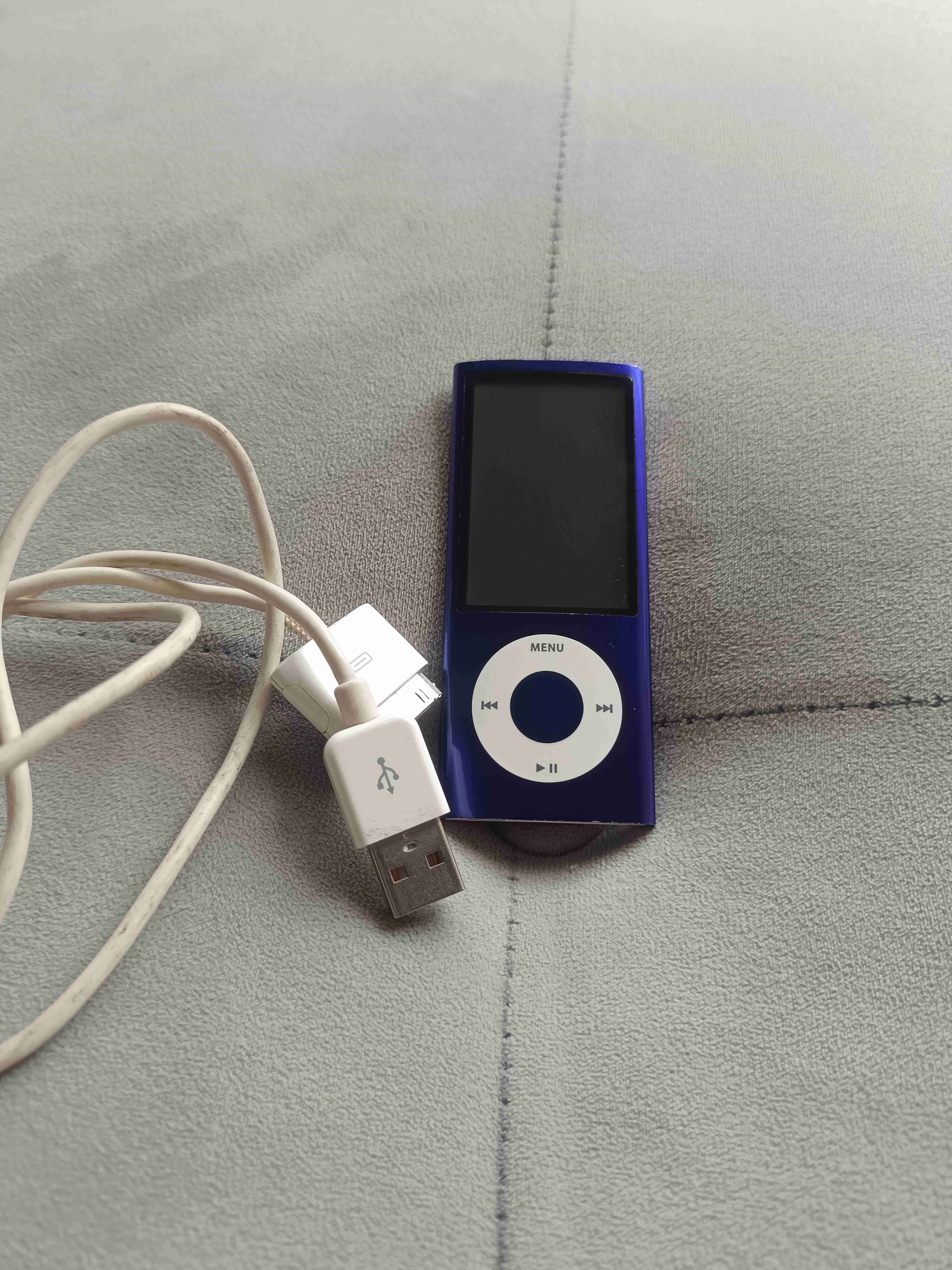 iPod nano 5ta generación azul con cable - miniatura 1