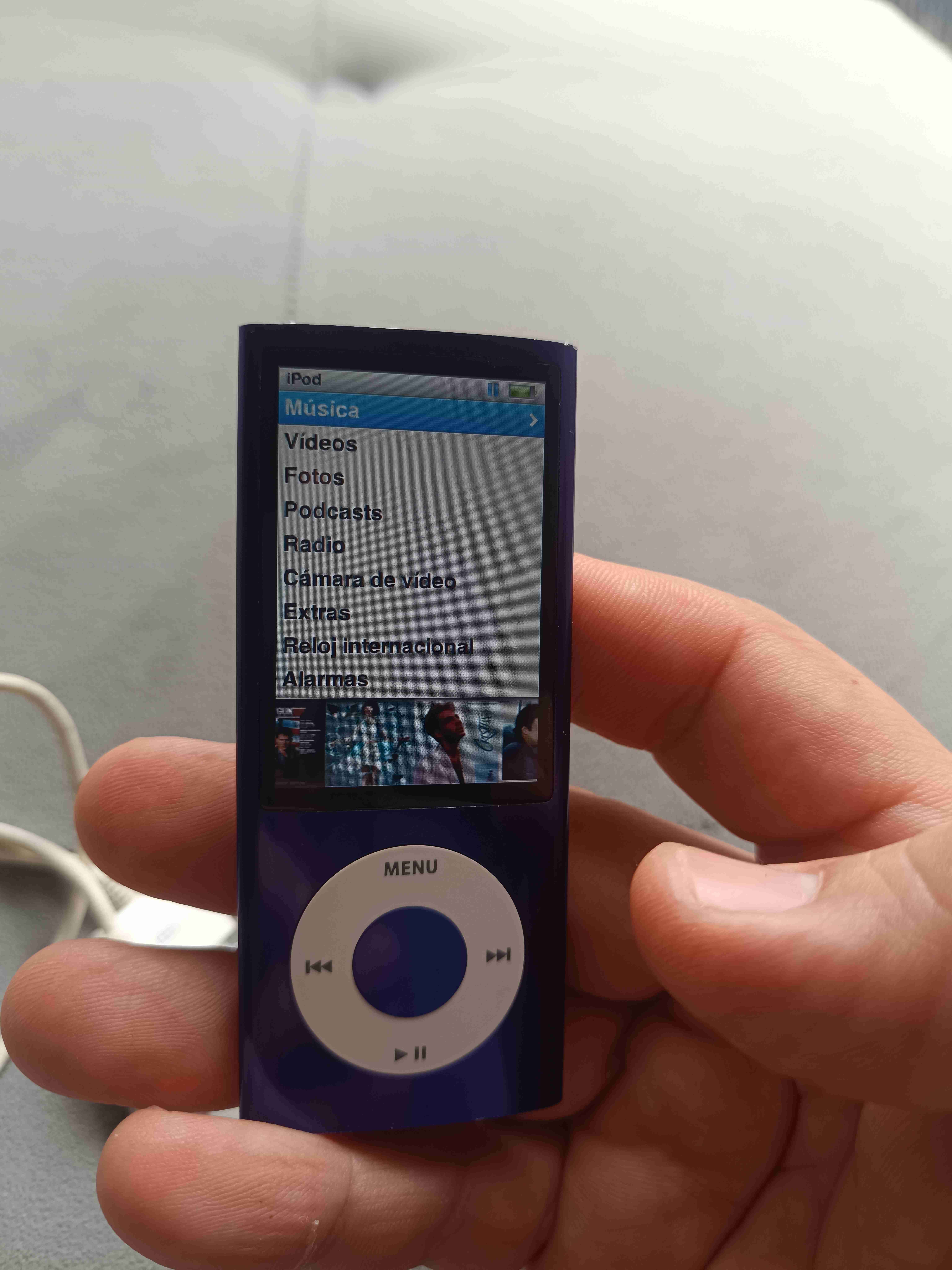 iPod nano 5ta generación azul con cable - miniatura 3