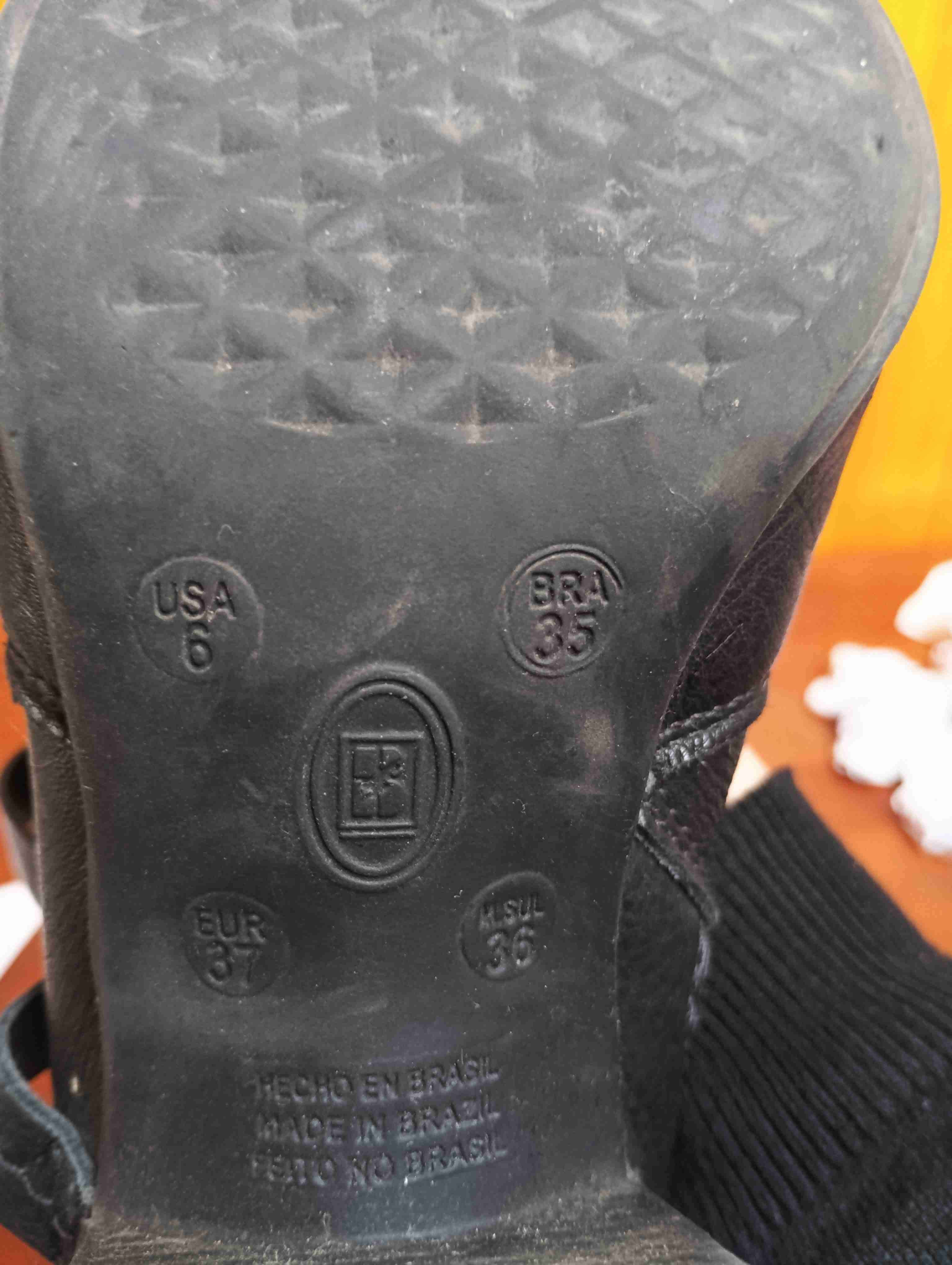 Botines negros de cuero - miniatura 3