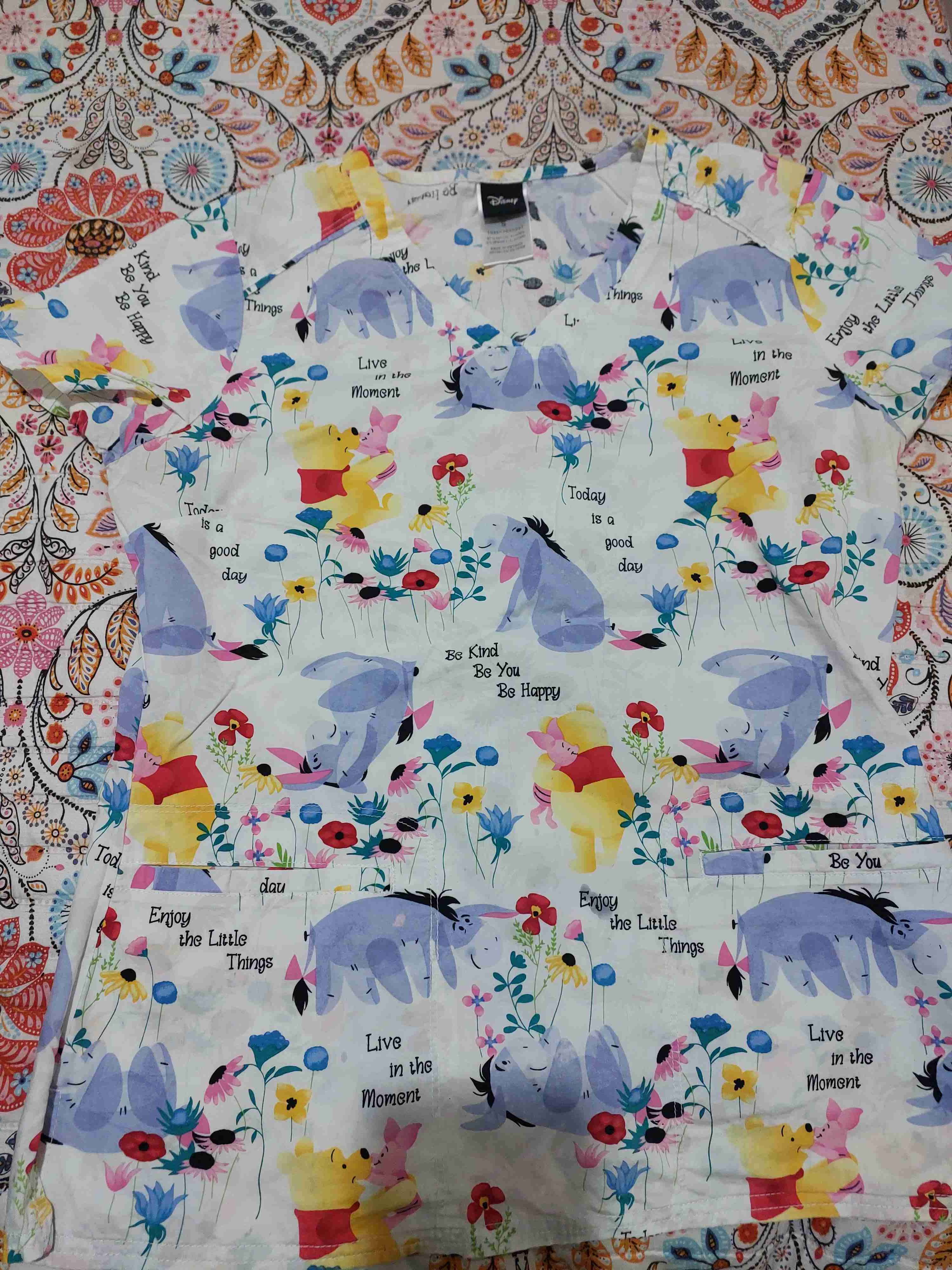 Delantal clinico disney - miniatura 3