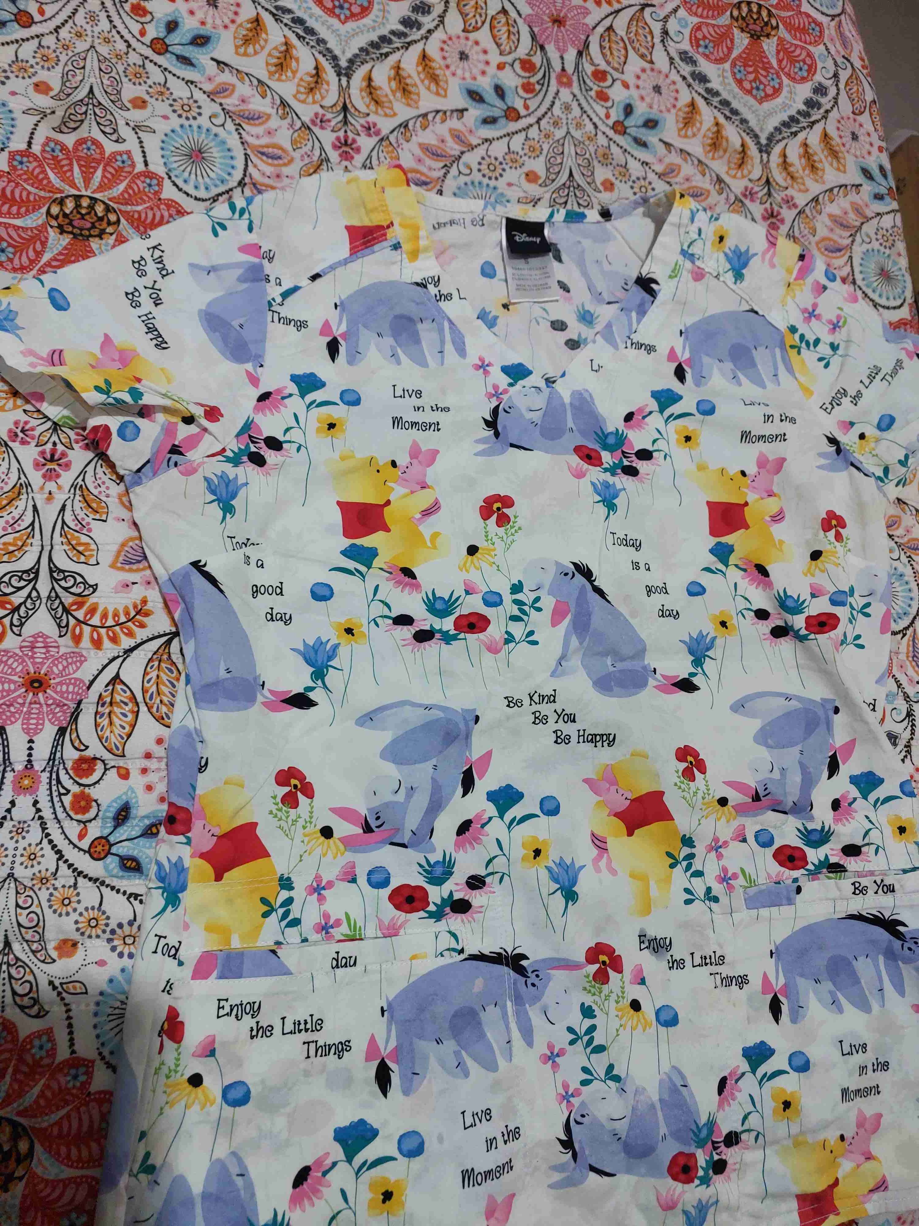 Delantal clinico disney - miniatura 4