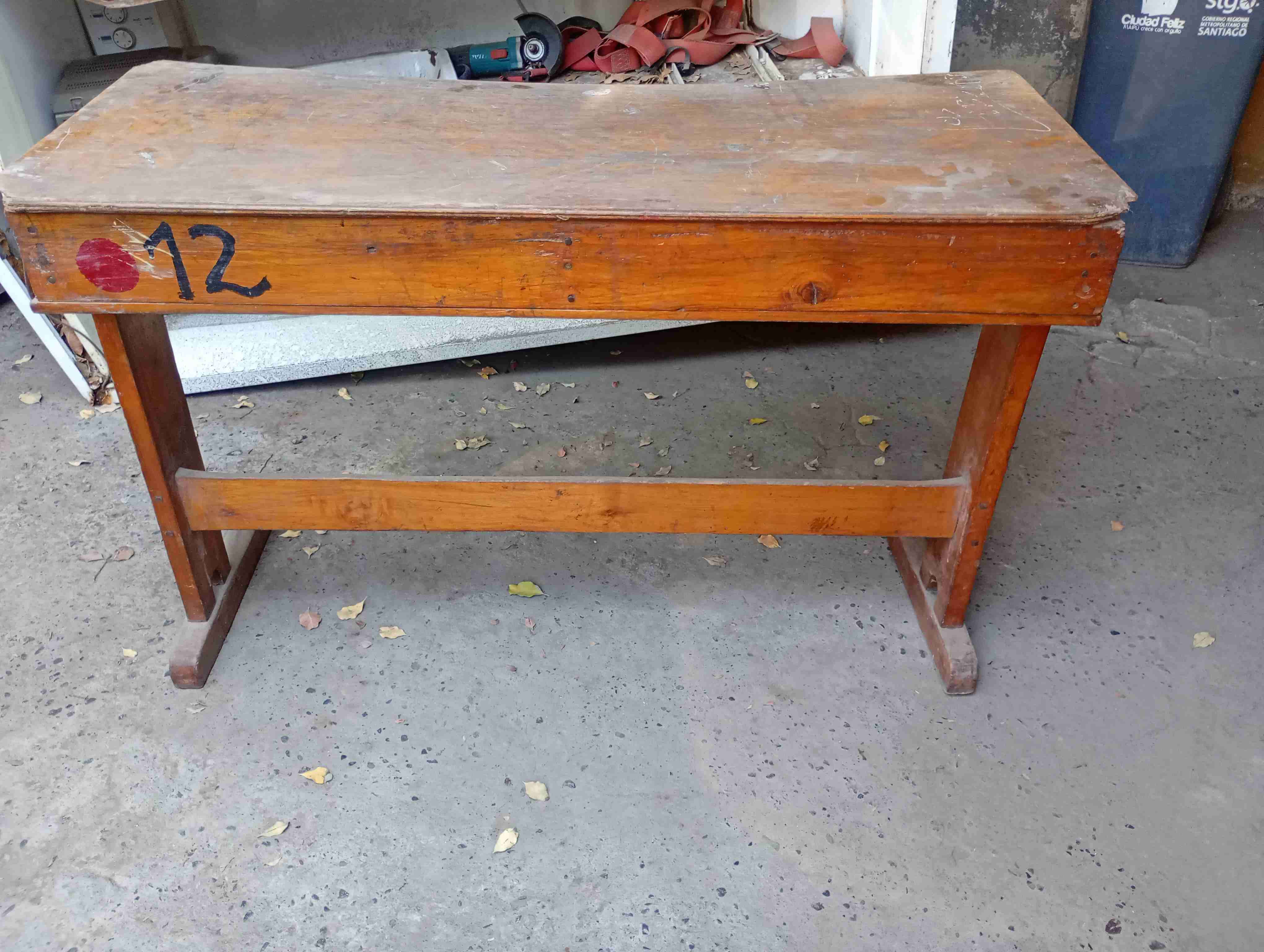 Pupitre antiguo - miniatura 2