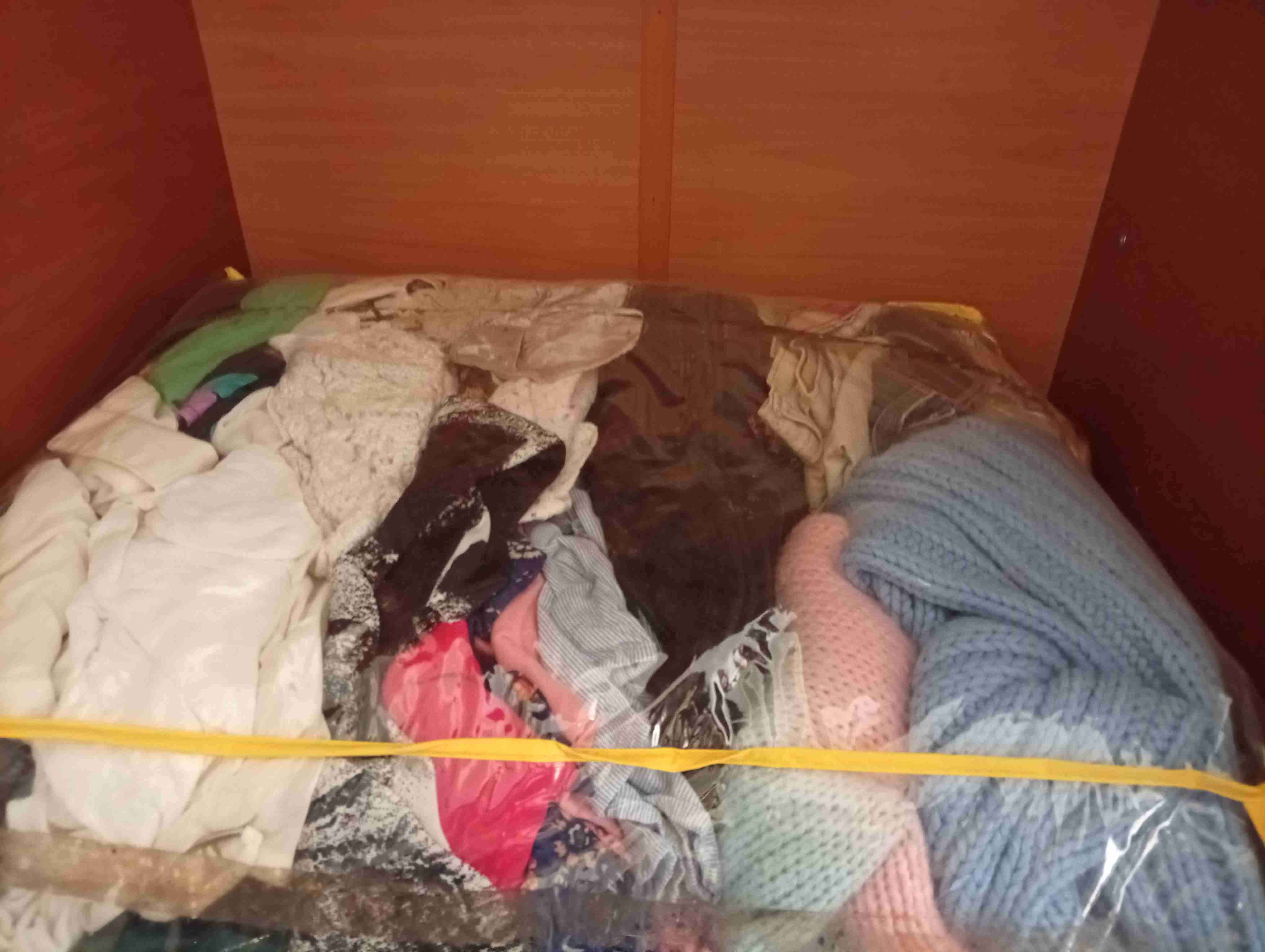 Lote de ropa variada - miniatura 2