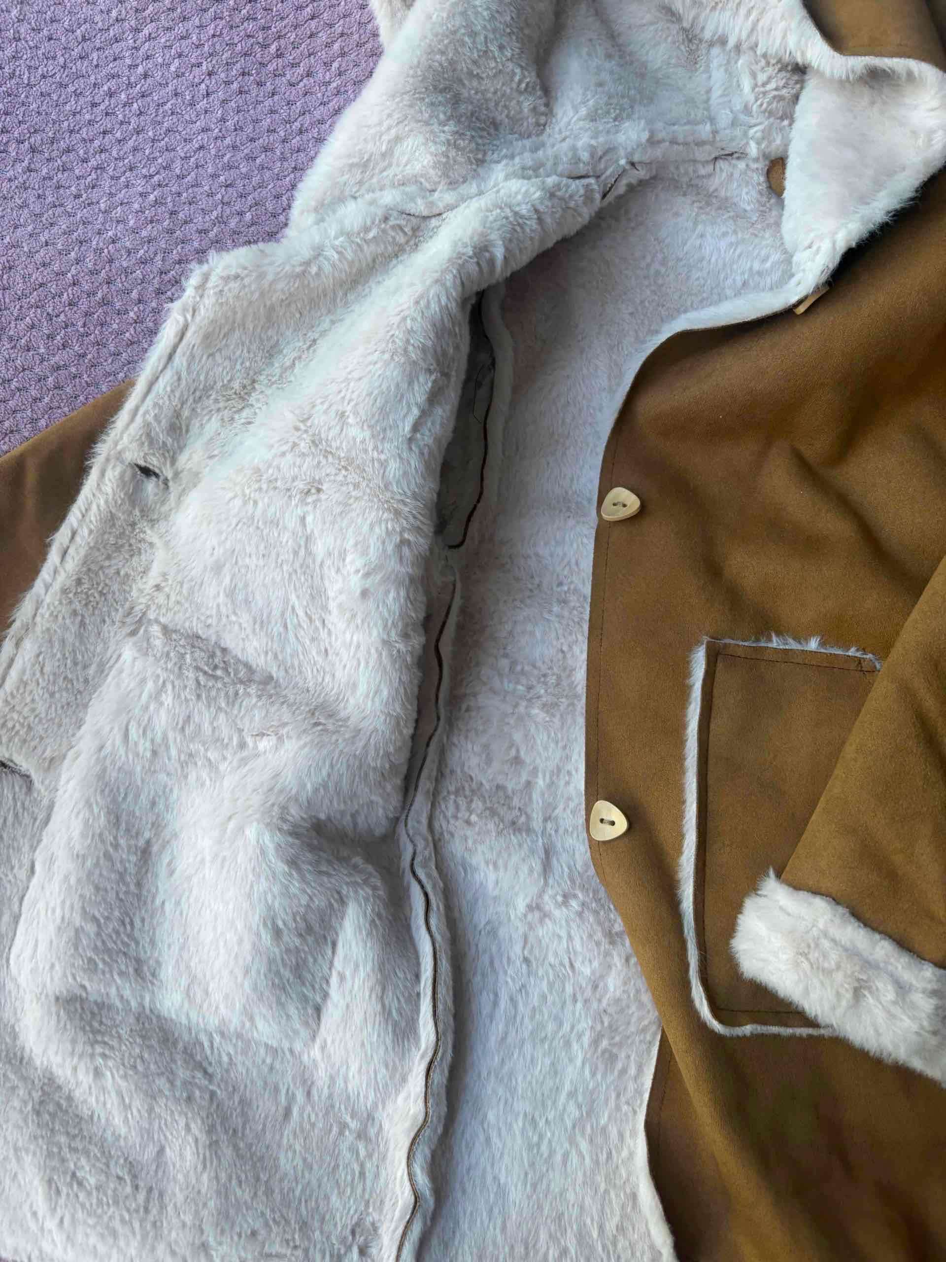 Abrigo infantil con capucha marrón - miniatura 3