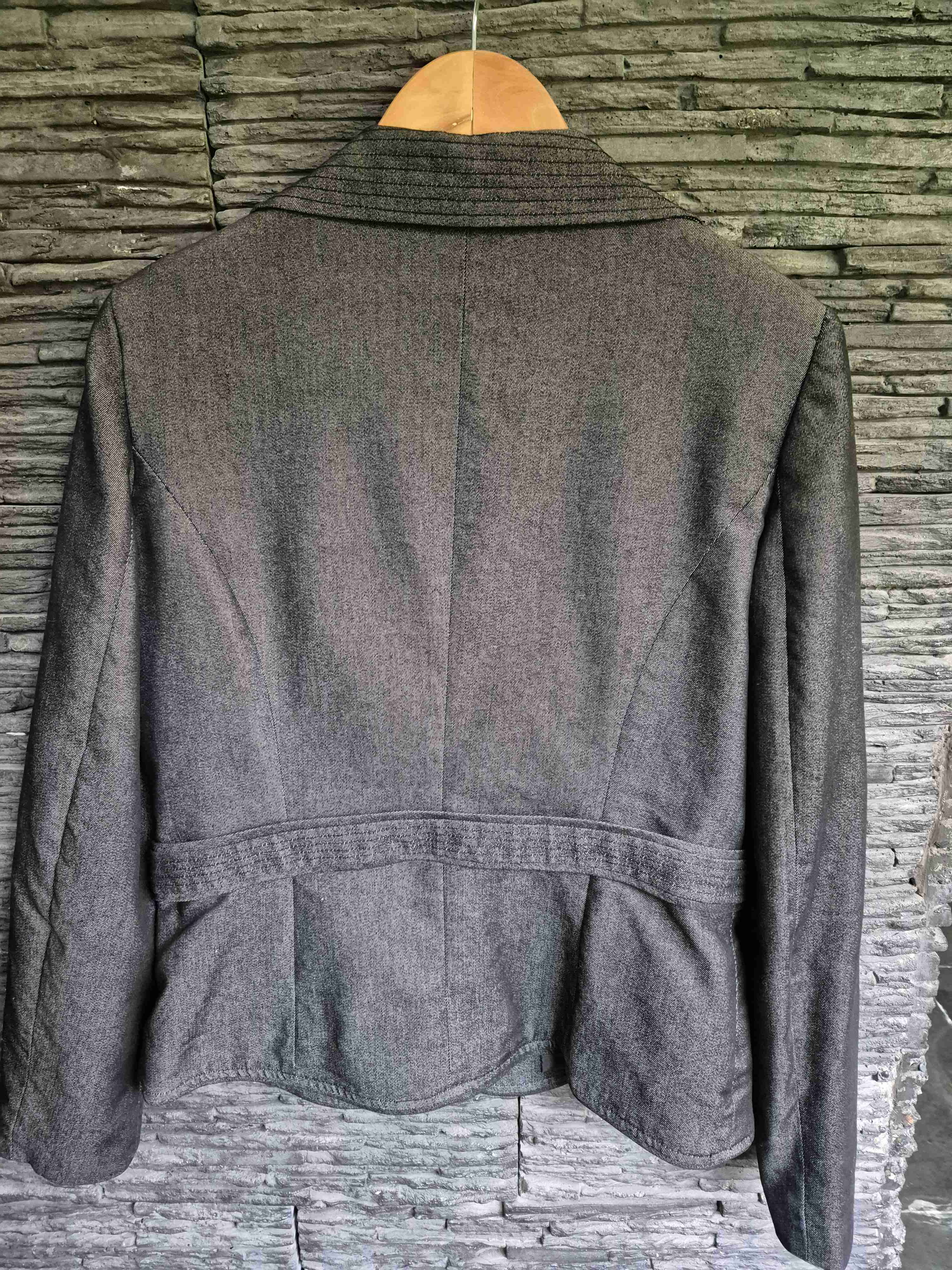 Blazer gris talla 44 - miniatura 2