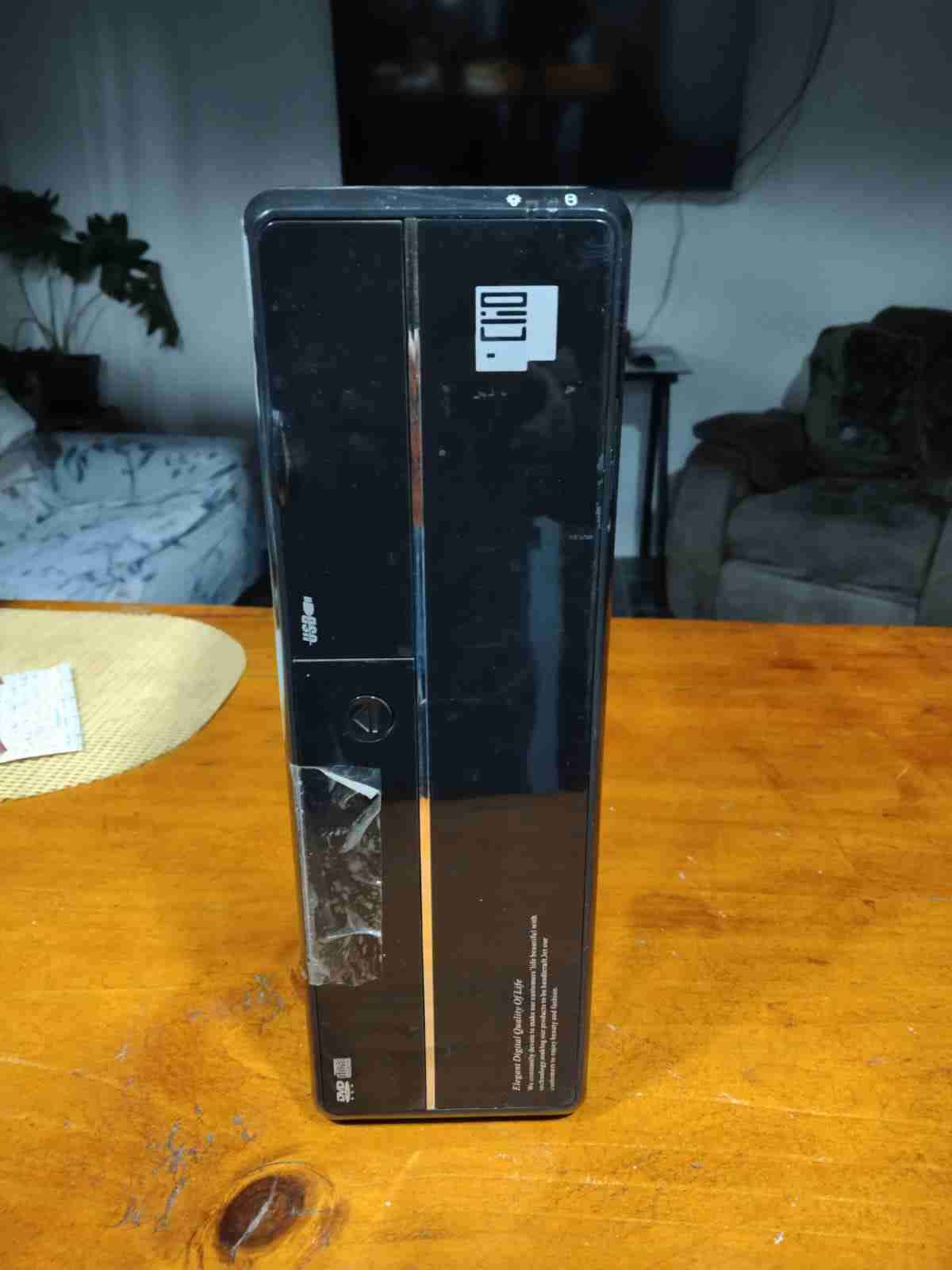 Computador de escritorio Samsung - miniatura 3