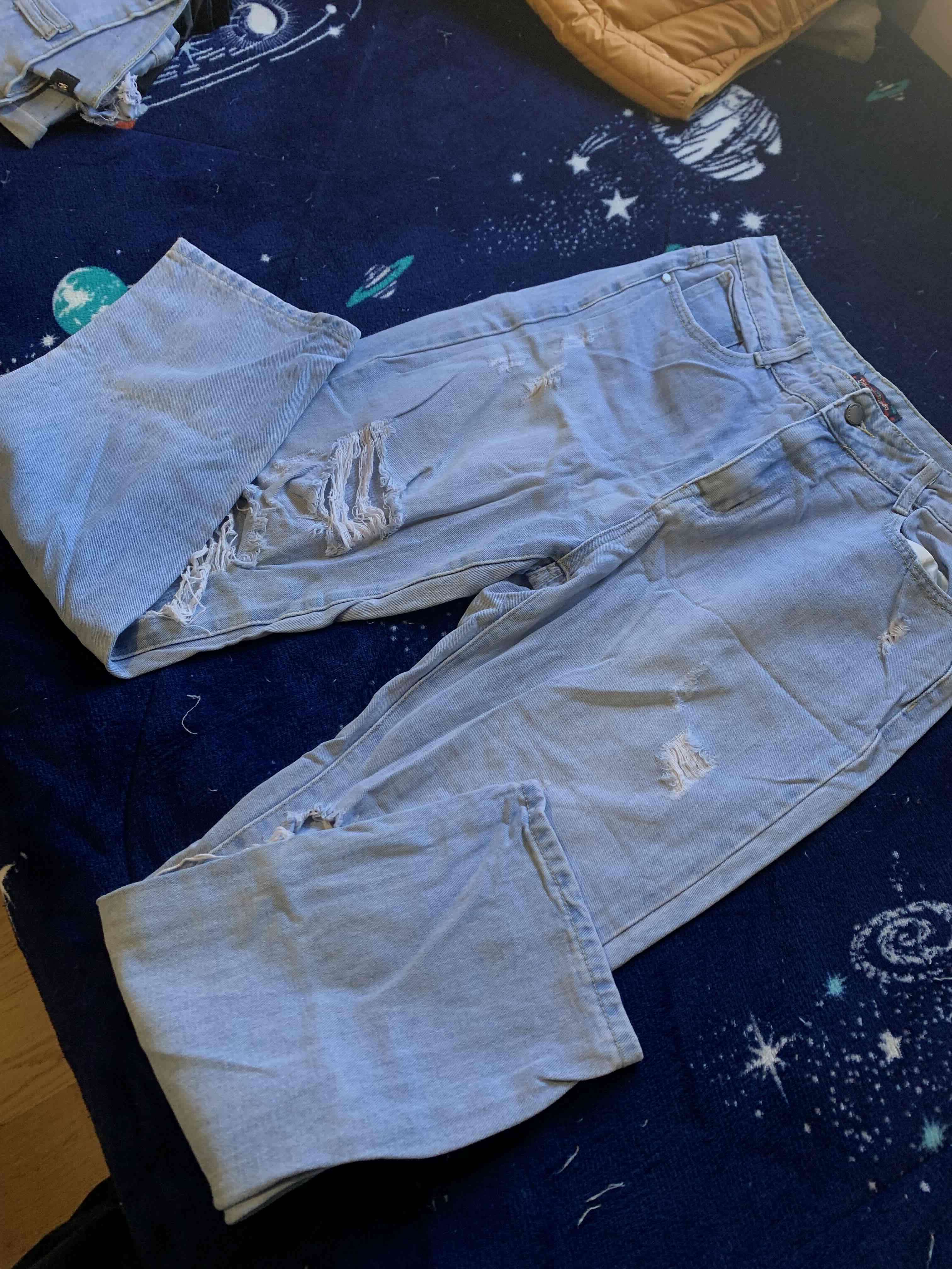 Chaqueta inflada beige con capucha - miniatura 2