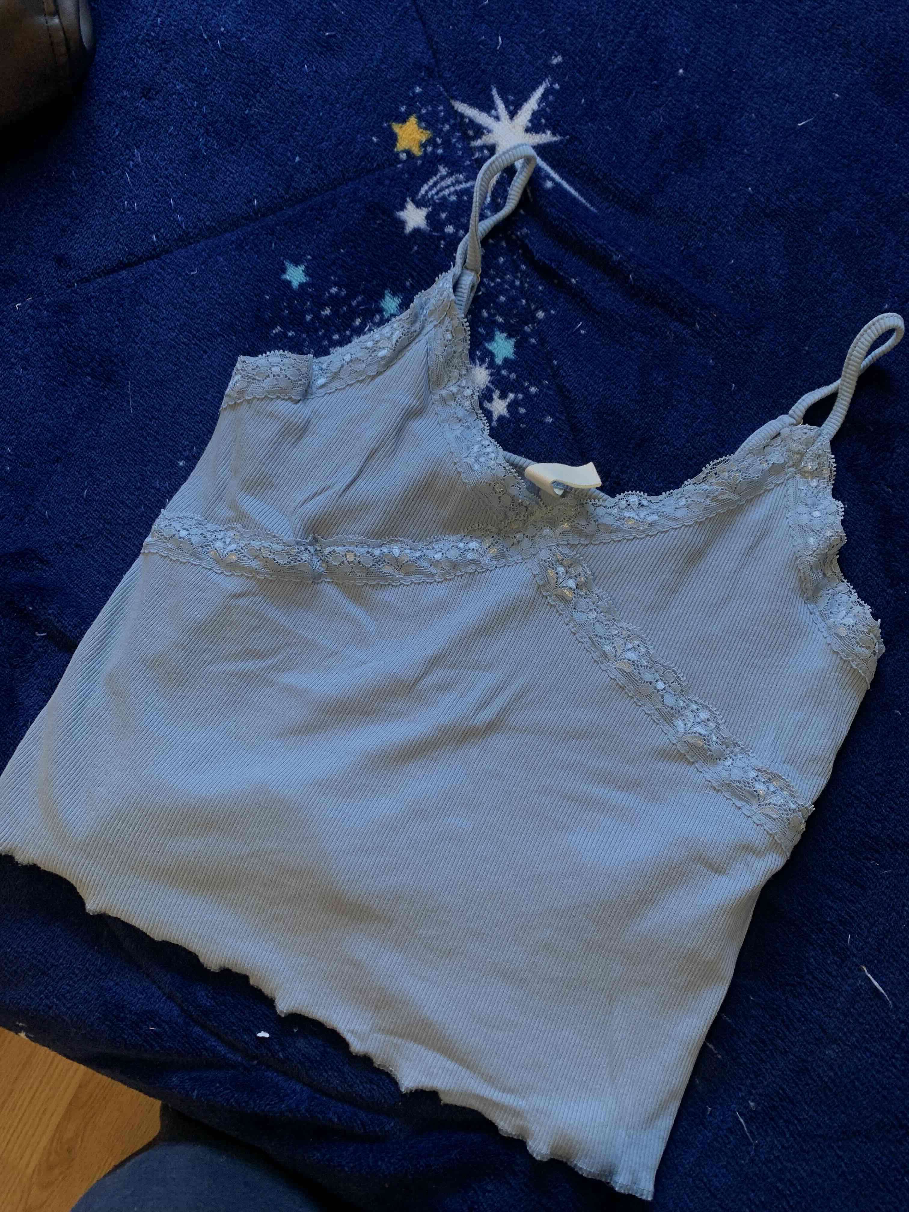 Chaqueta inflada beige con capucha - miniatura 5