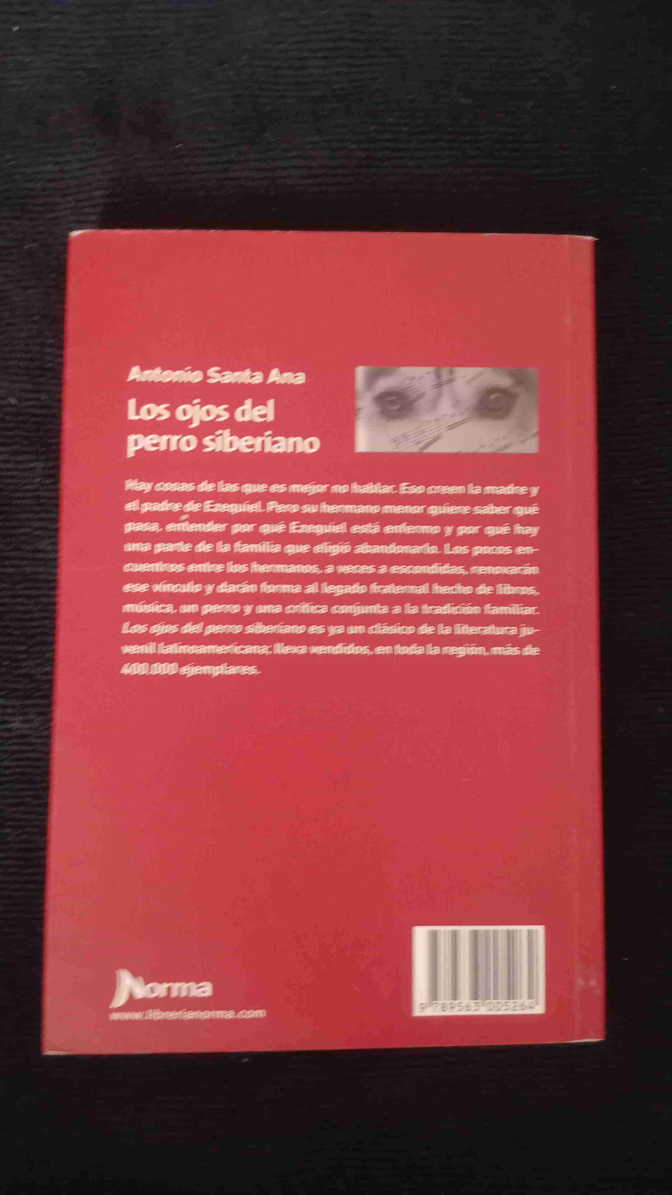 Libro 'Los ojos del perro siberiano' - miniatura 2