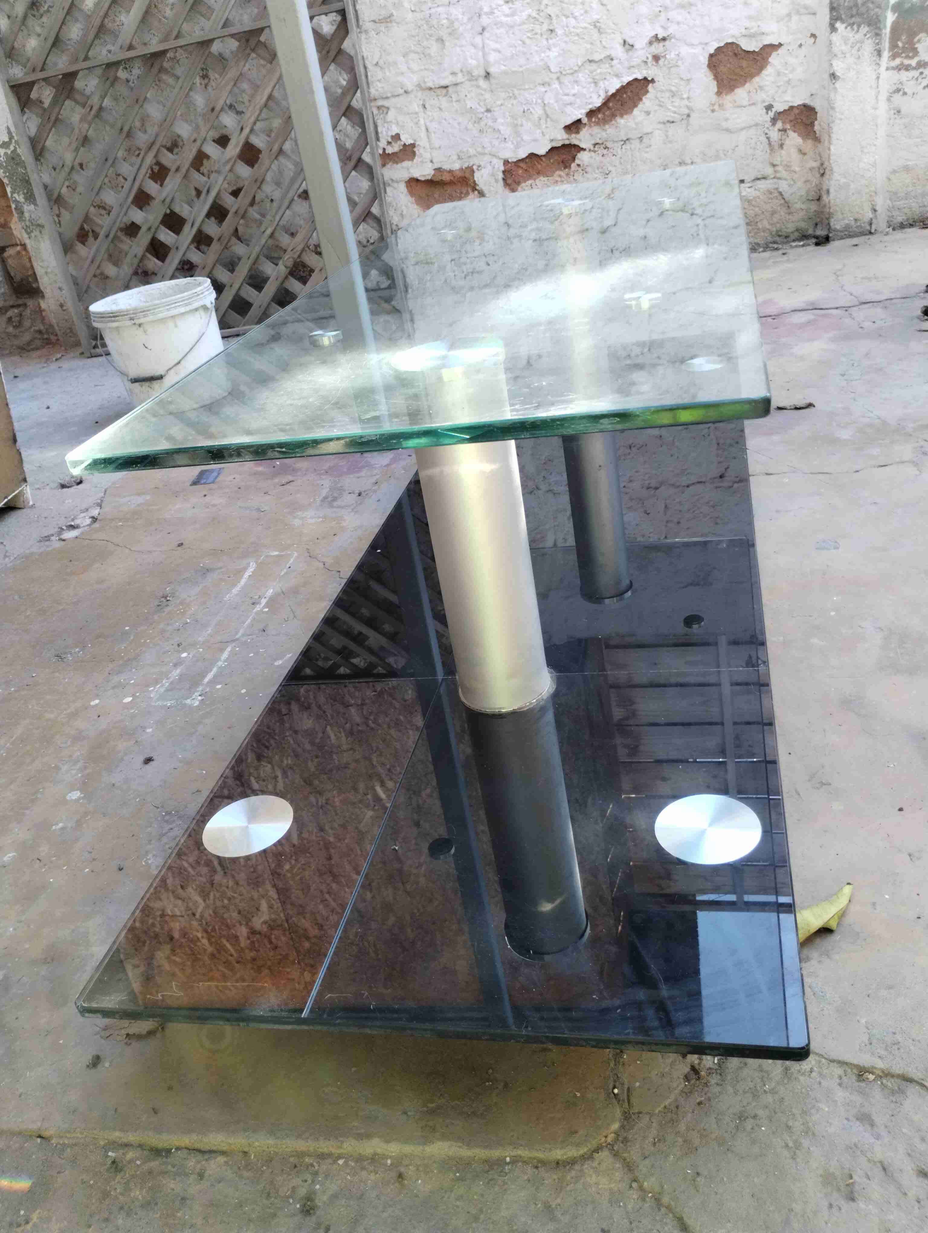 Mesa de centro de vidrio moderno - miniatura 4