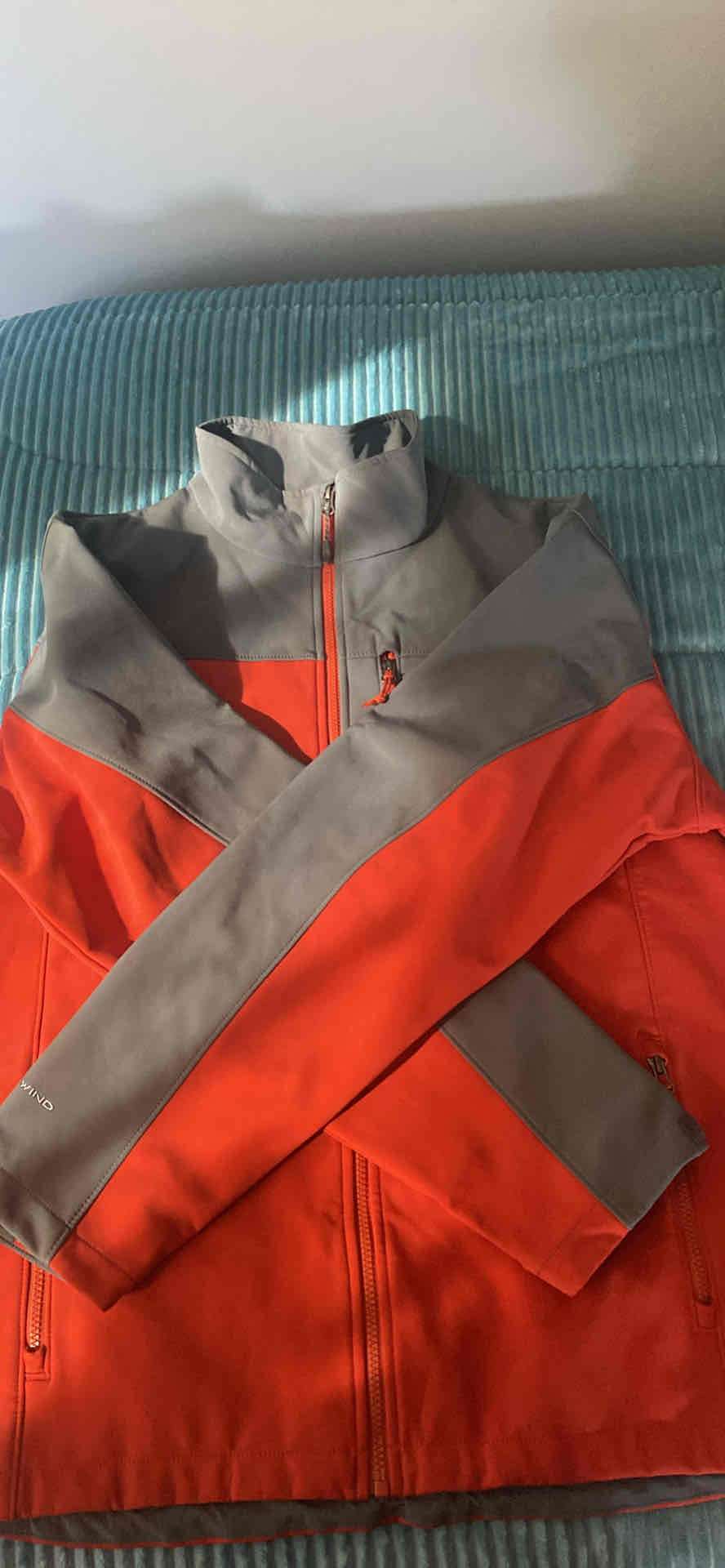 Chaqueta Columbia roja y gris - miniatura 2