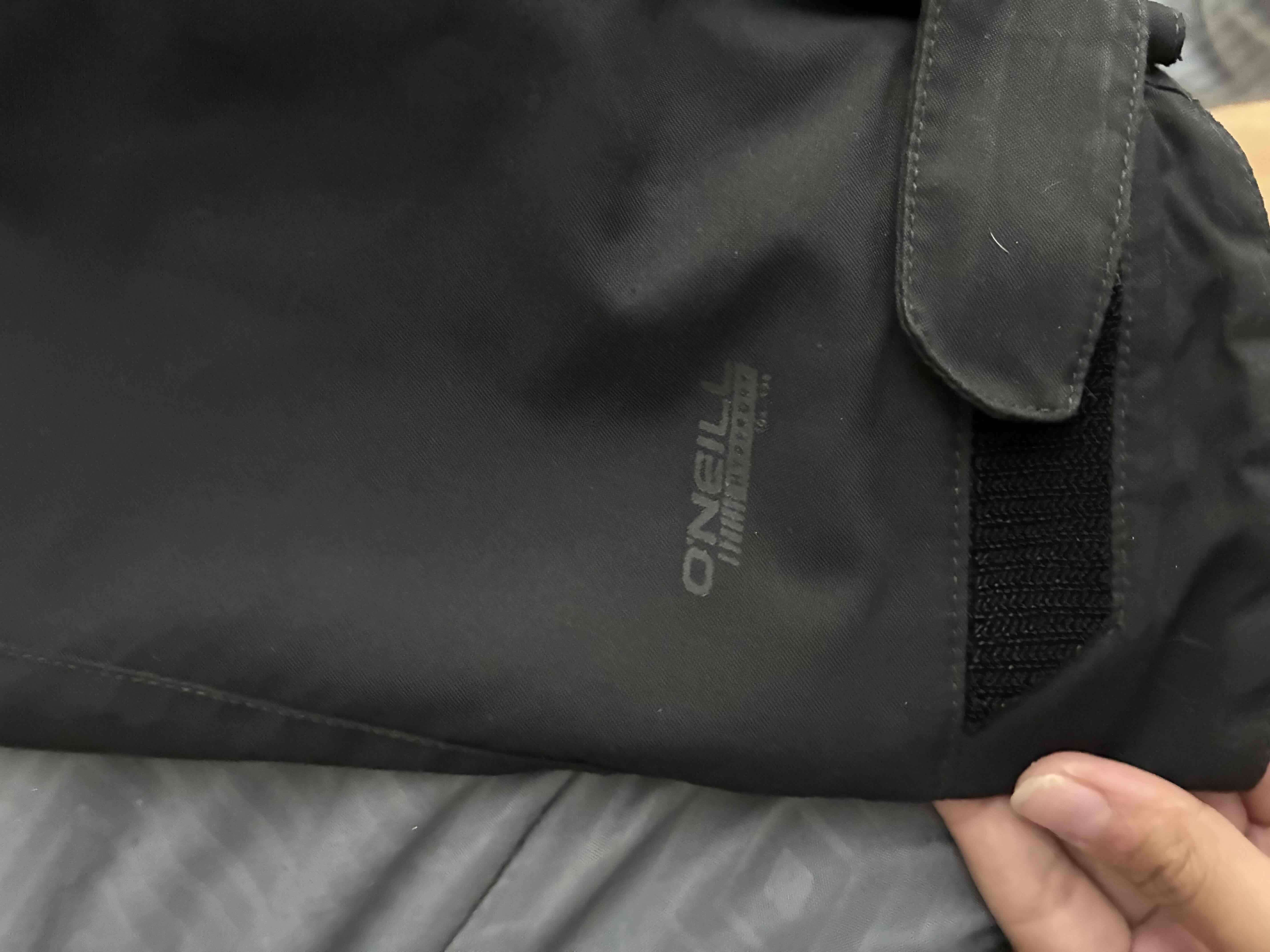 Chaqueta negra de invierno O'Neill - miniatura 4