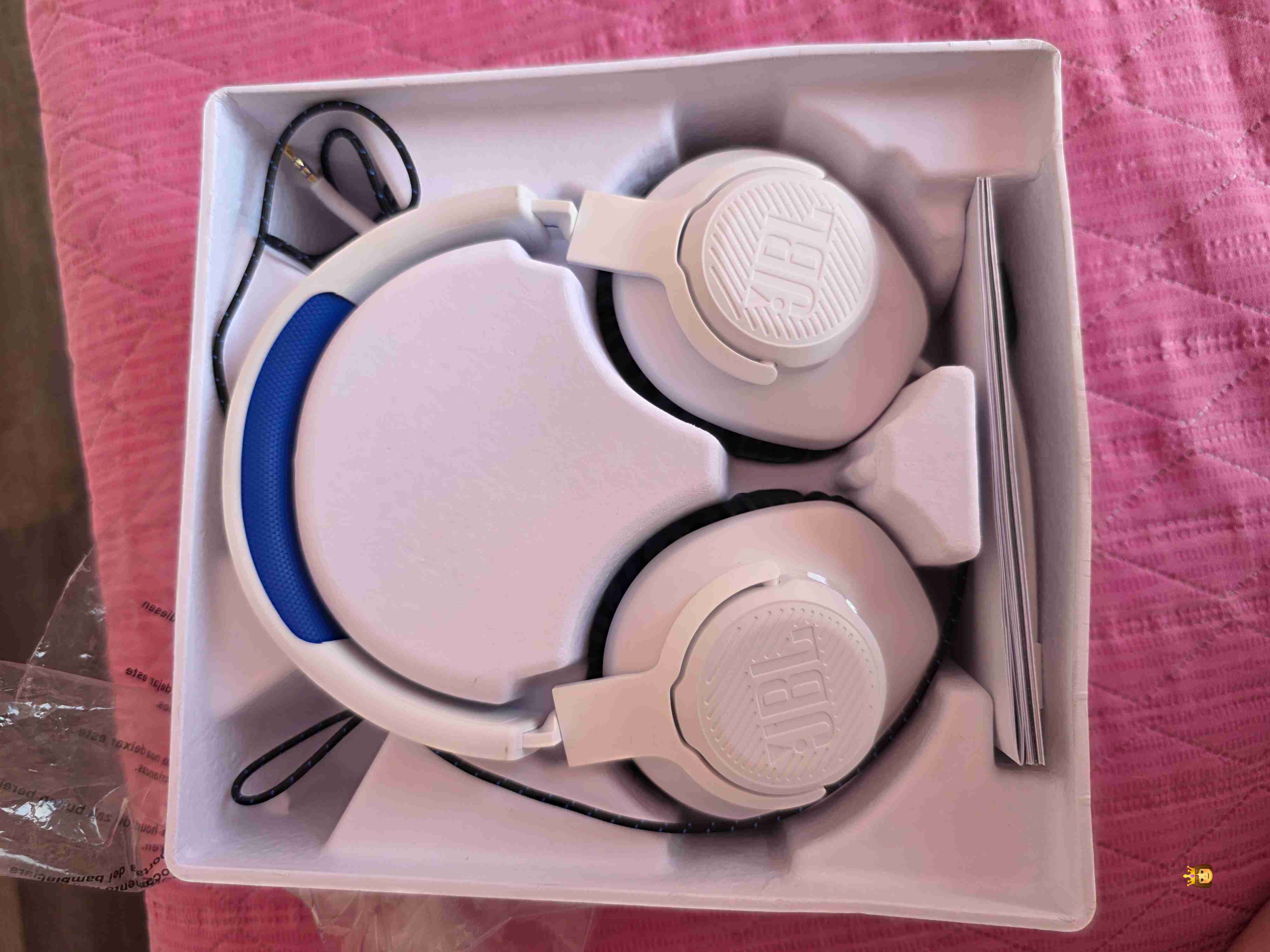 Auriculares JBL blancos - miniatura 1