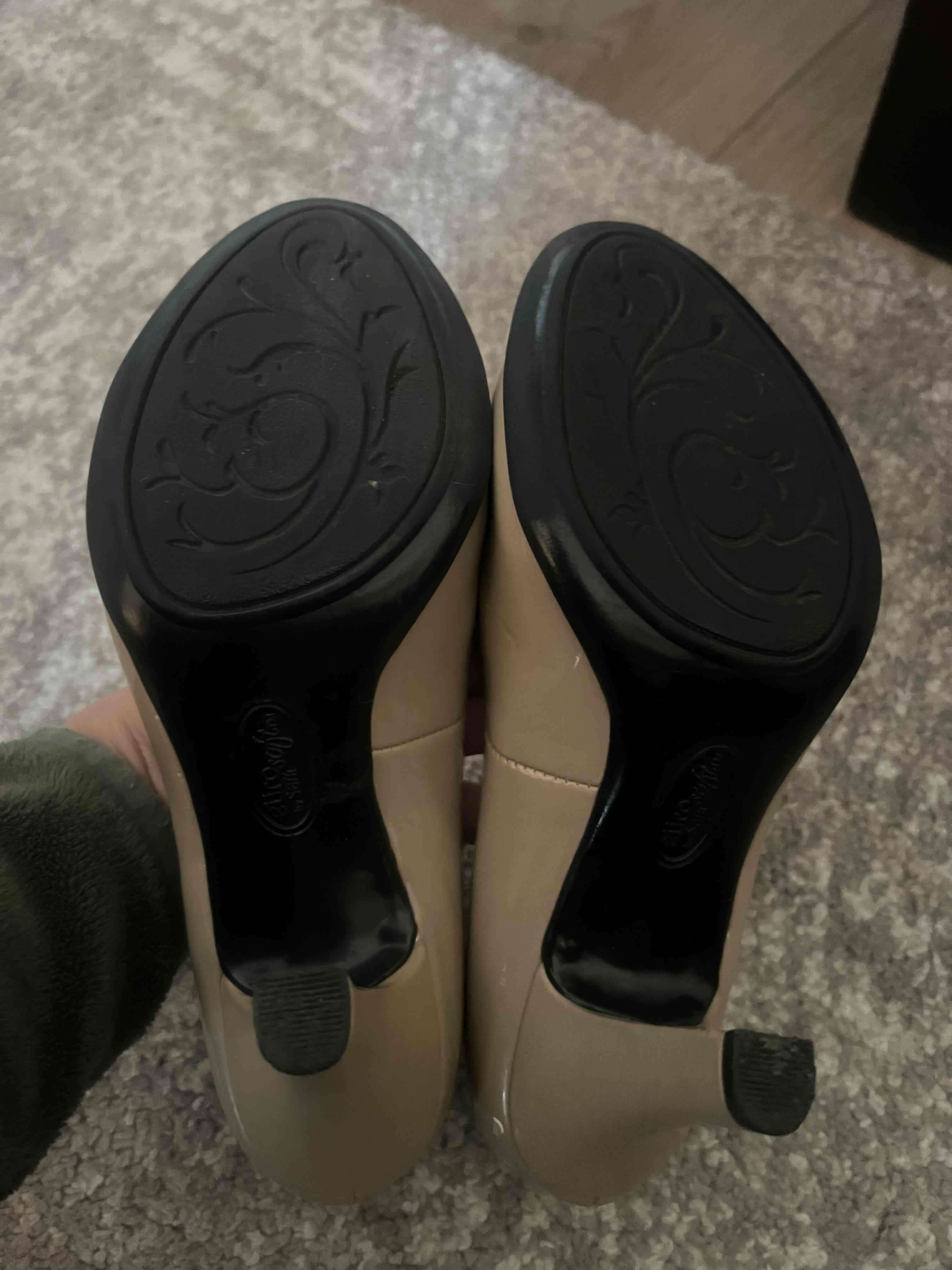 Zapatos de tacón beige, N 36 - miniatura 4