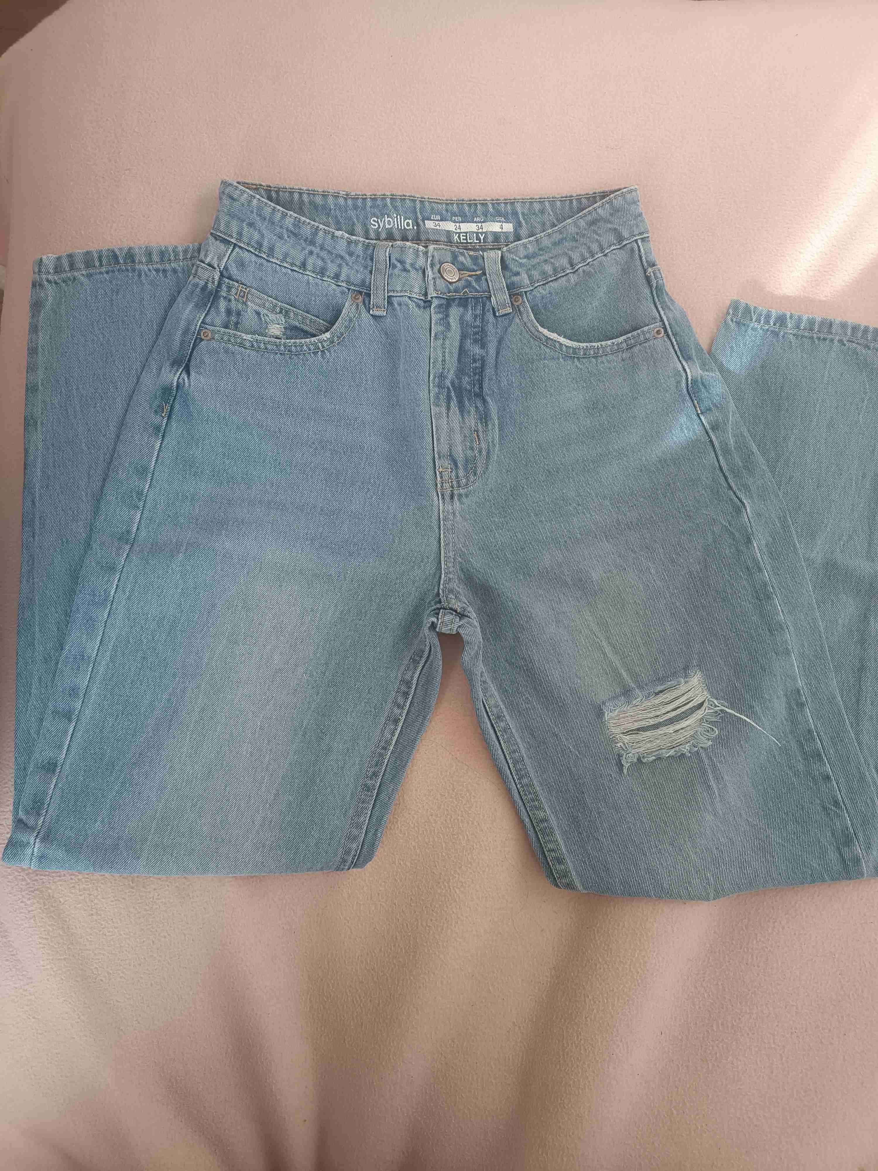 Jeans azules rotos - miniatura 4