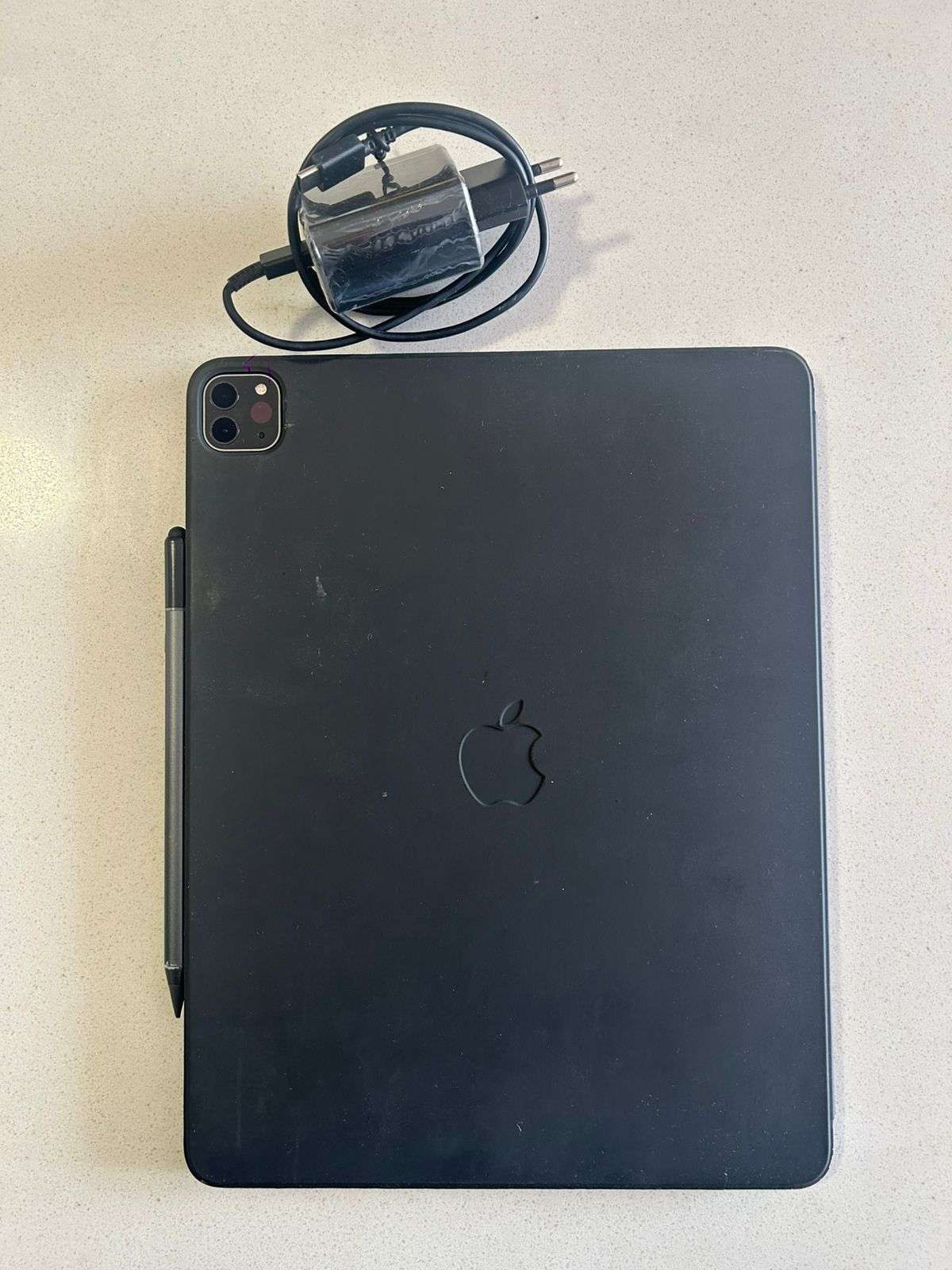 APPLE IPAD PRO 12.9" 256GB COMO NUEVO - miniatura 4