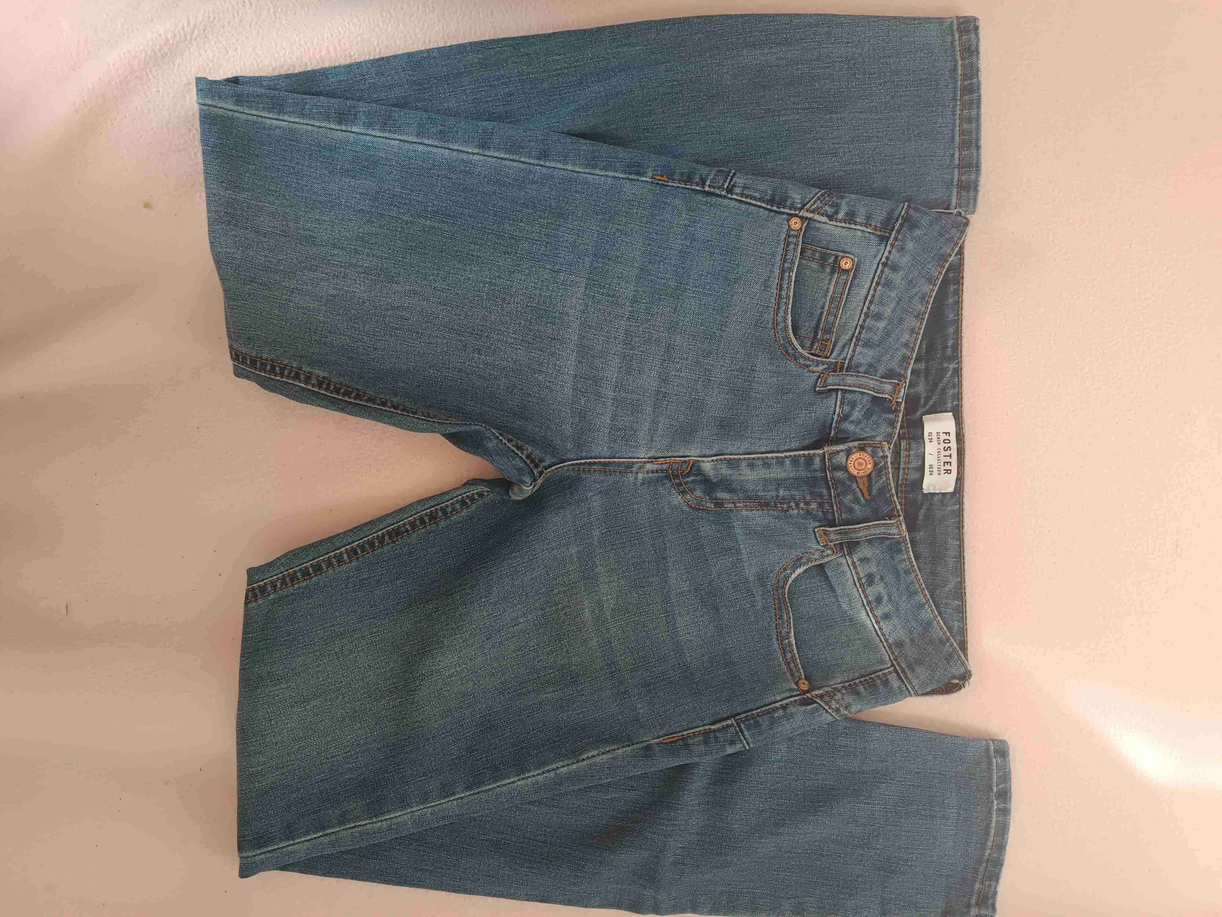 Jeans azules clásicos - miniatura 3