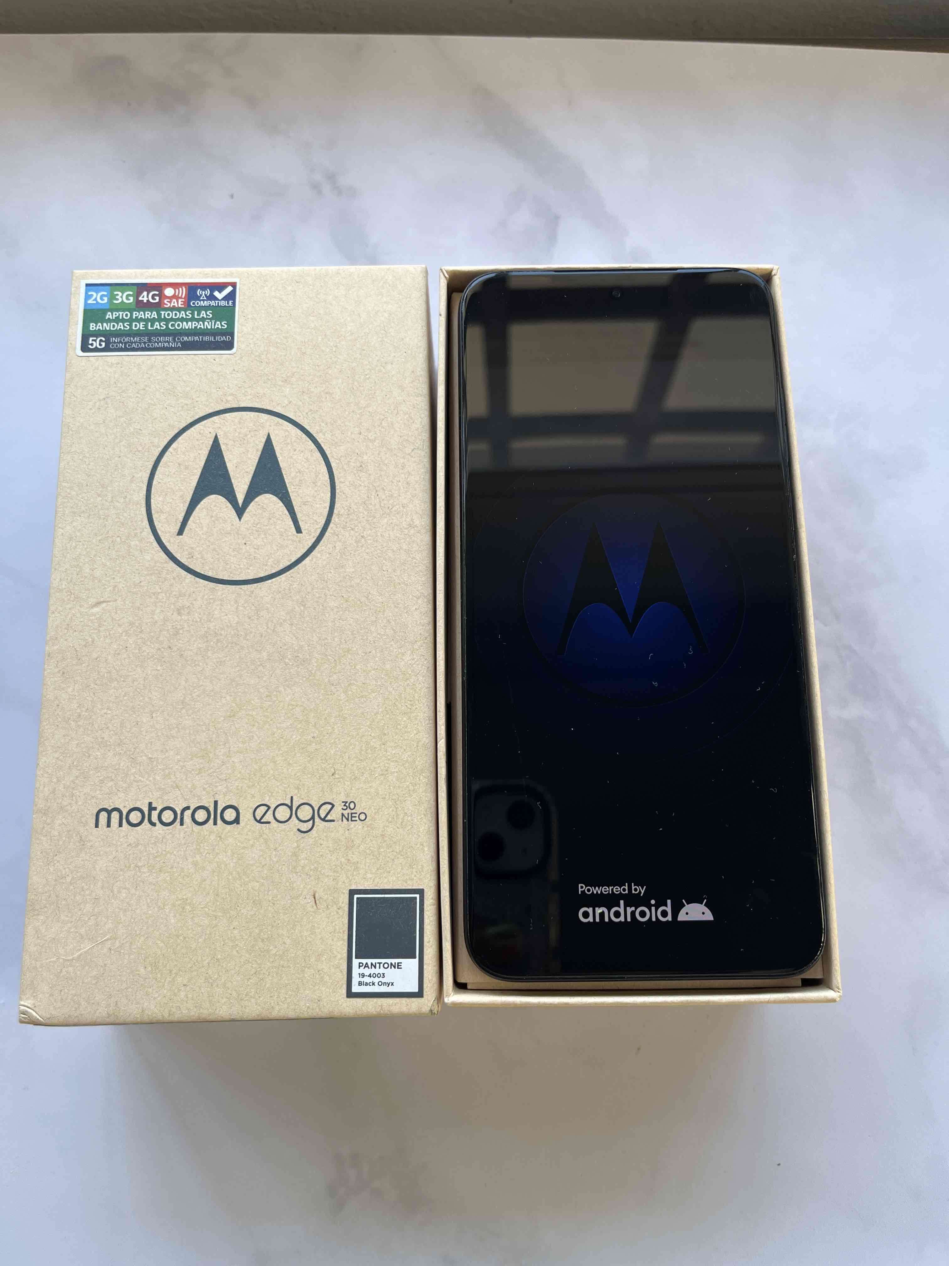 Smartphone Motorola Edge 30 Neo - miniatura 1