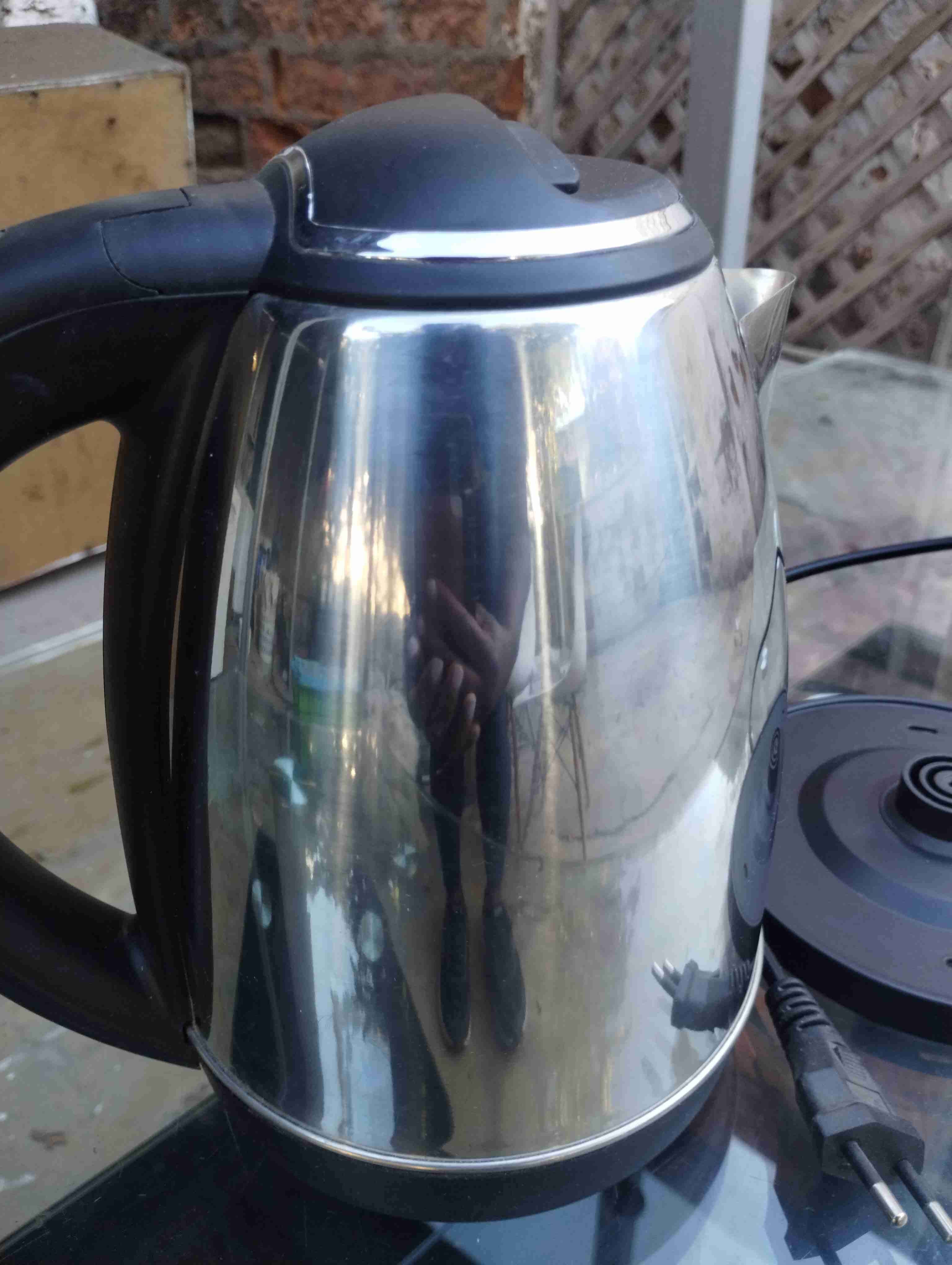 Hervidor eléctrico de acero inoxidable - miniatura 3