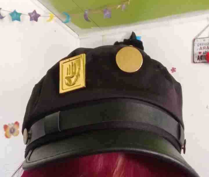sombrero de Jotaro Kujo - miniatura 1