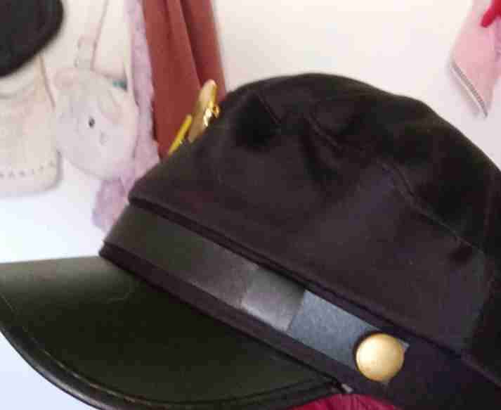 sombrero de Jotaro Kujo - miniatura 2