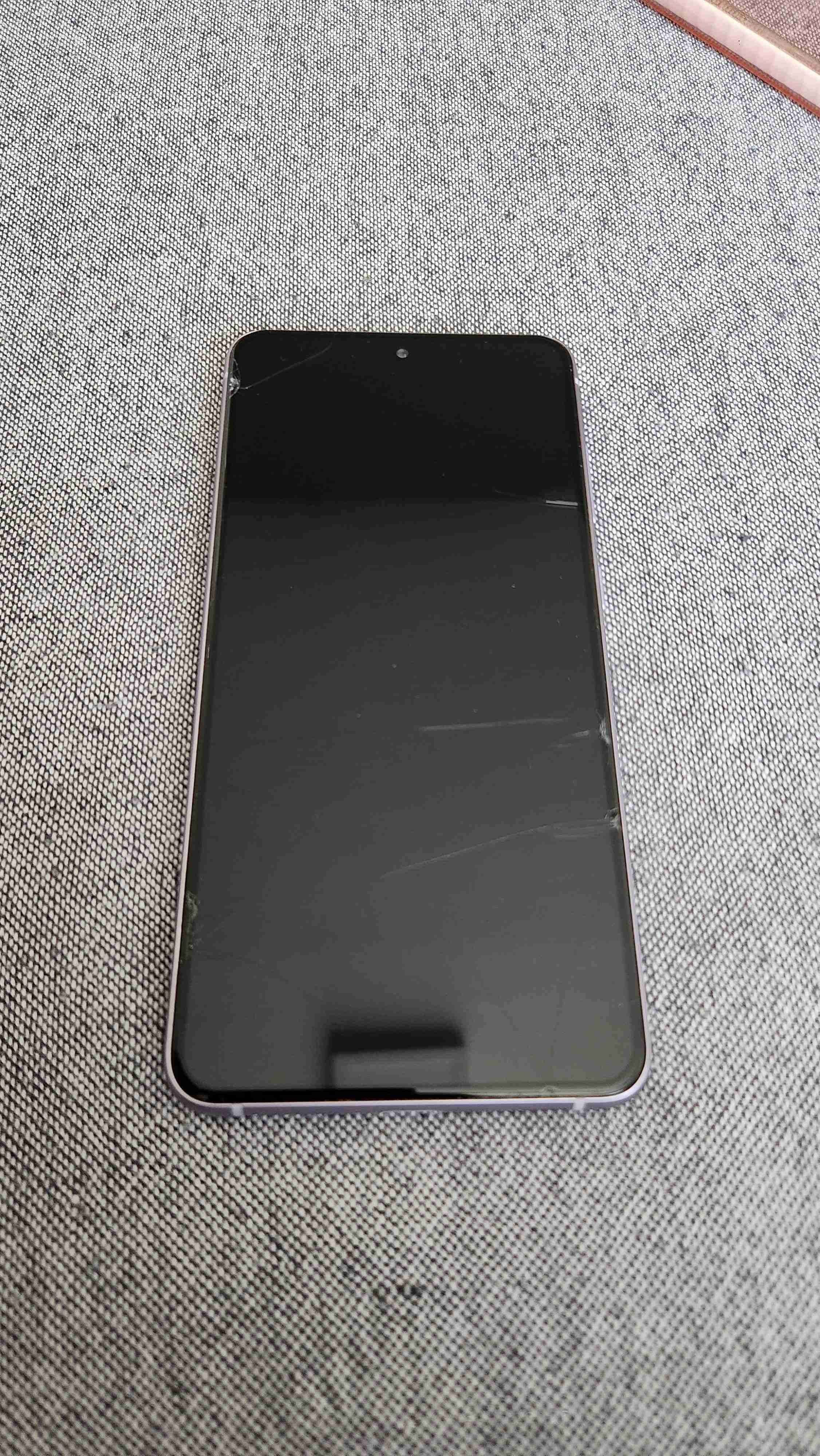 Celular en perfectas condiciones - miniatura 1