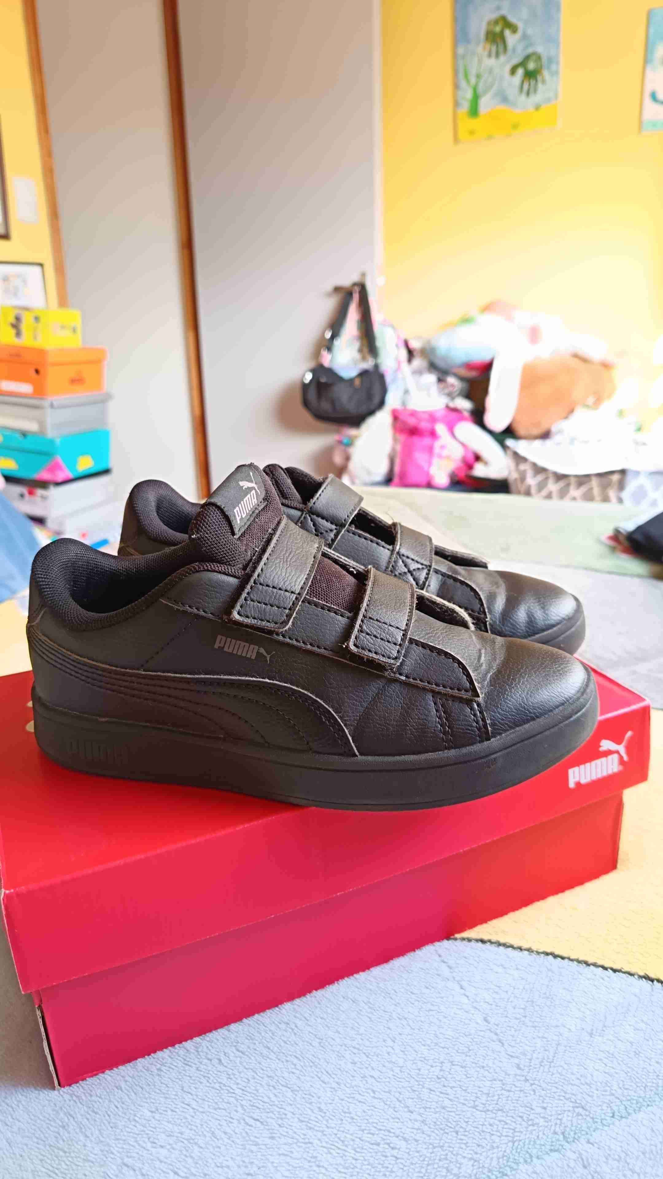 Zapatillas negras Puma - miniatura 2