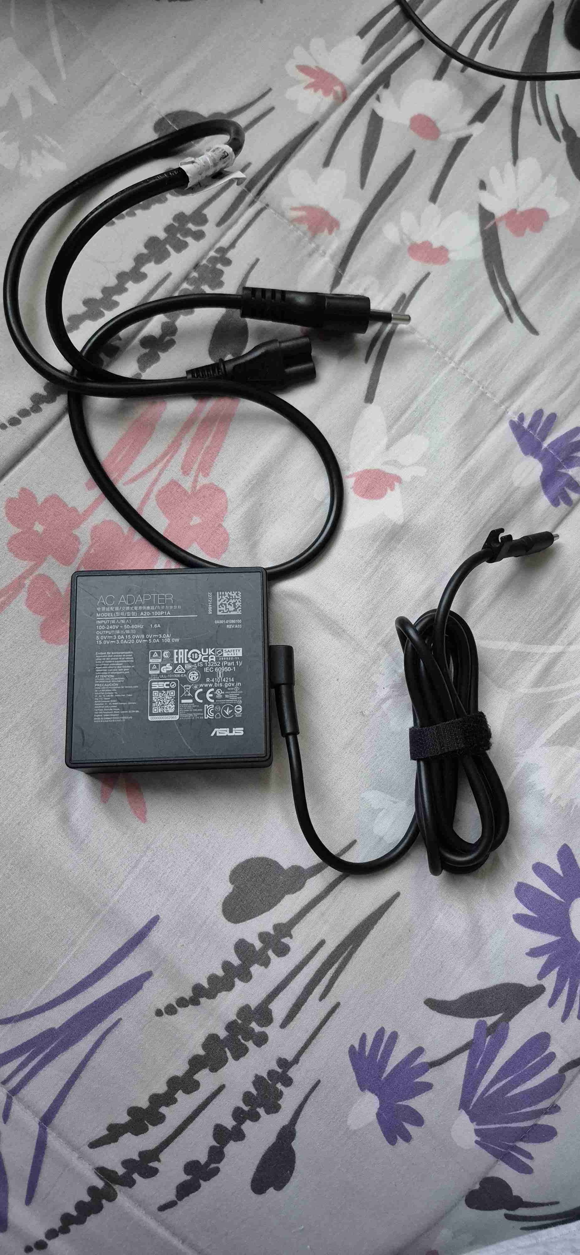 Cargador de portátil ASUS ROG - miniatura 2