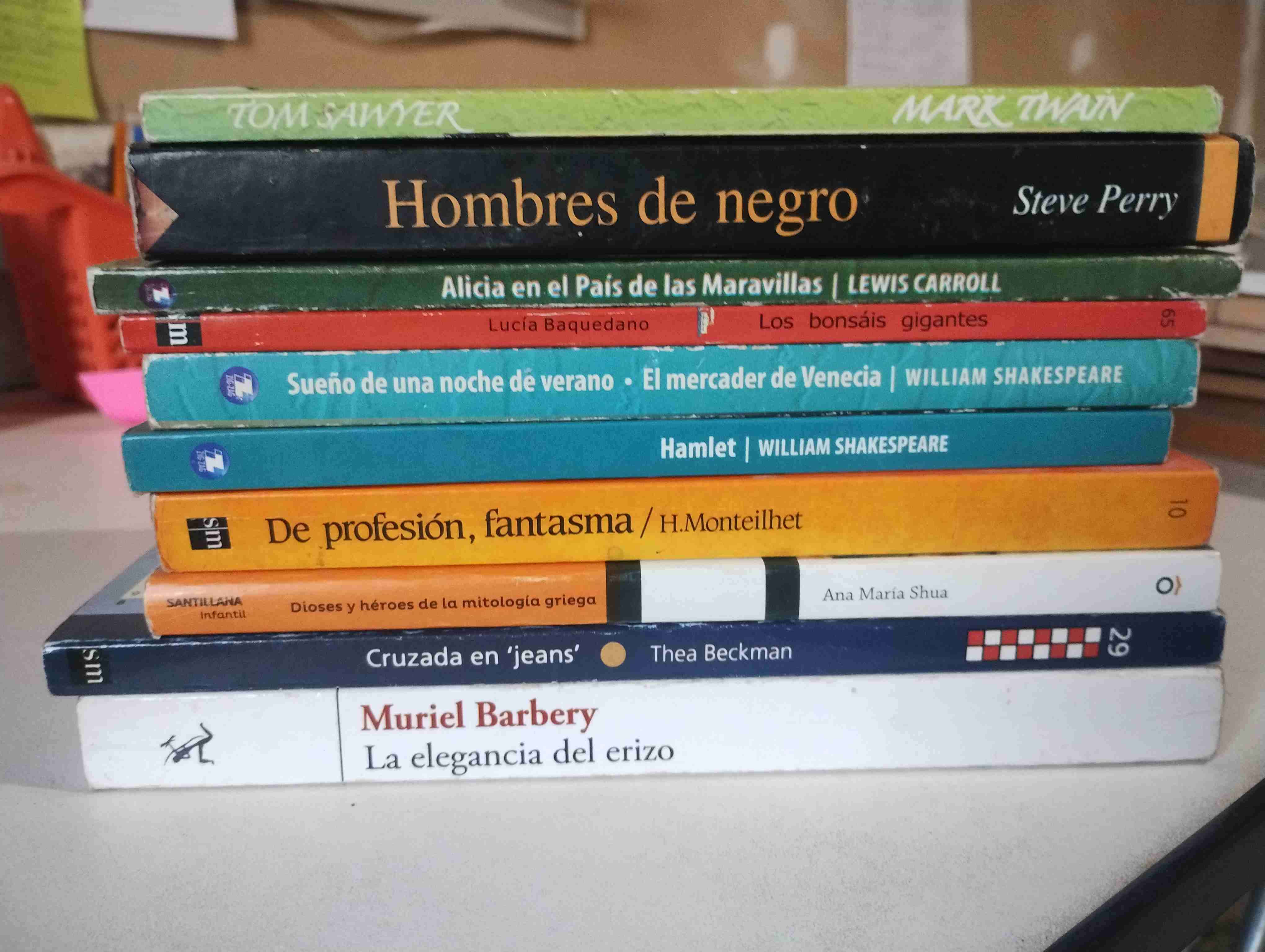 Lote de libros variados - miniatura 1