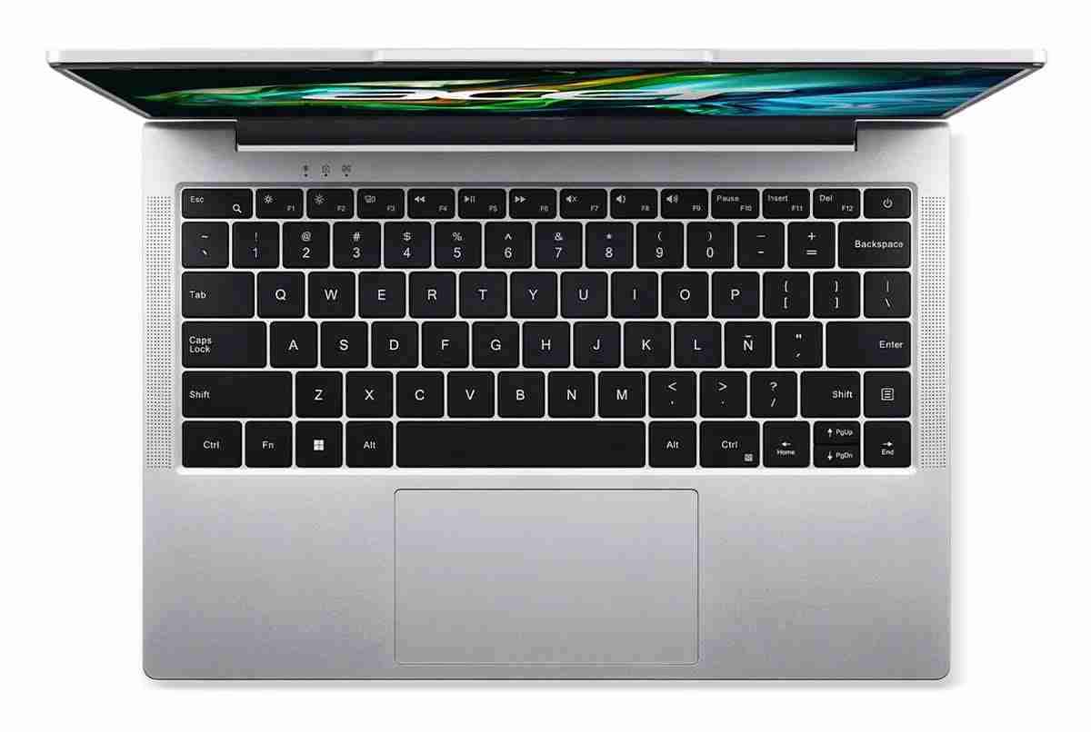 Laptop delgada gris 13 pulgadas - miniatura 1