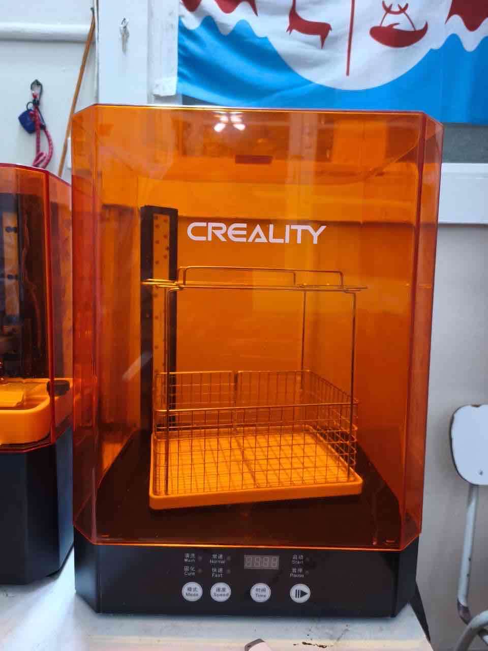 Impresora 3D Creality naranja - miniatura 2