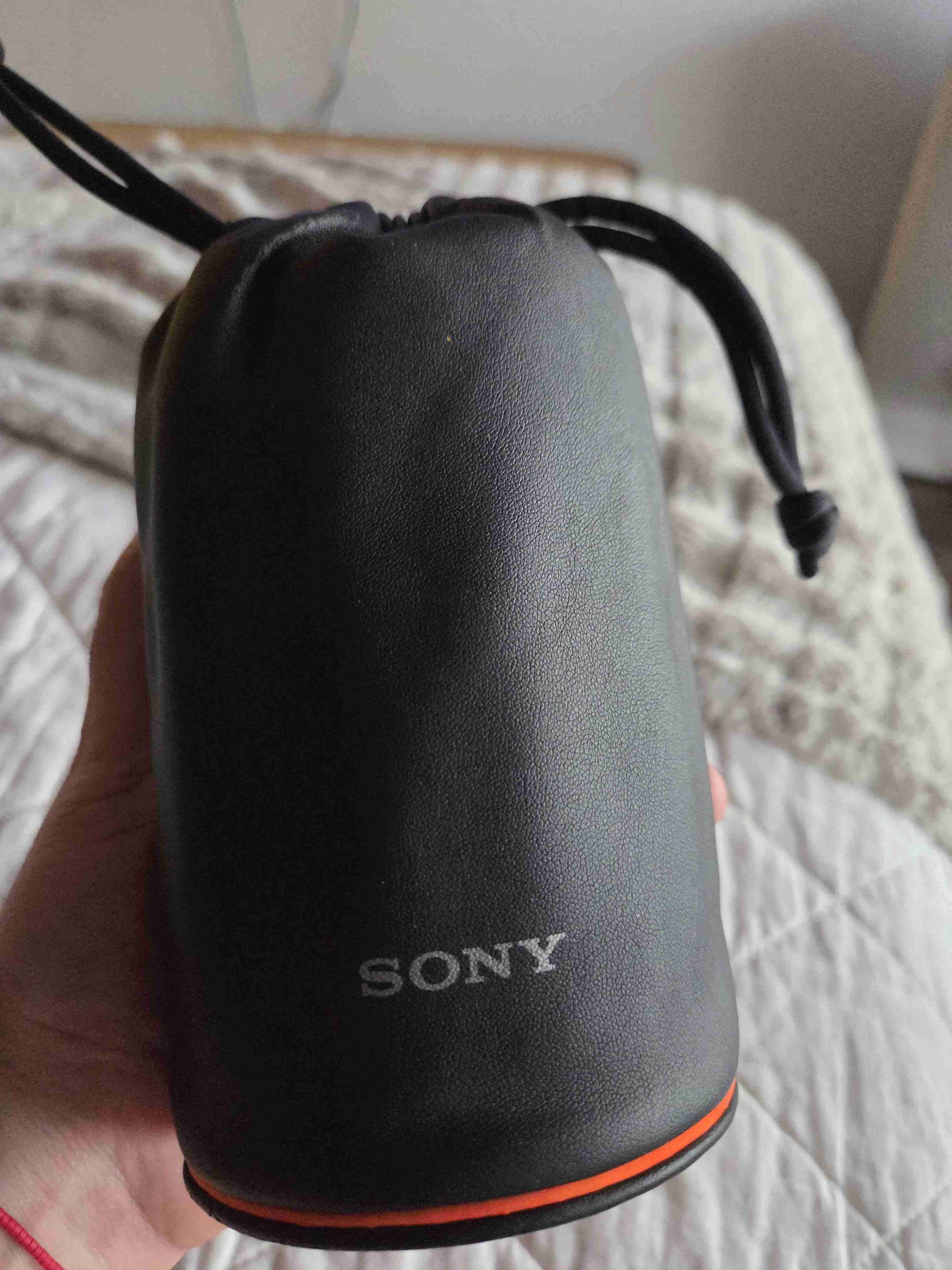 Sony Alpha 6000 + Lente Zeiss 24mm + Kit Premium - miniatura 5