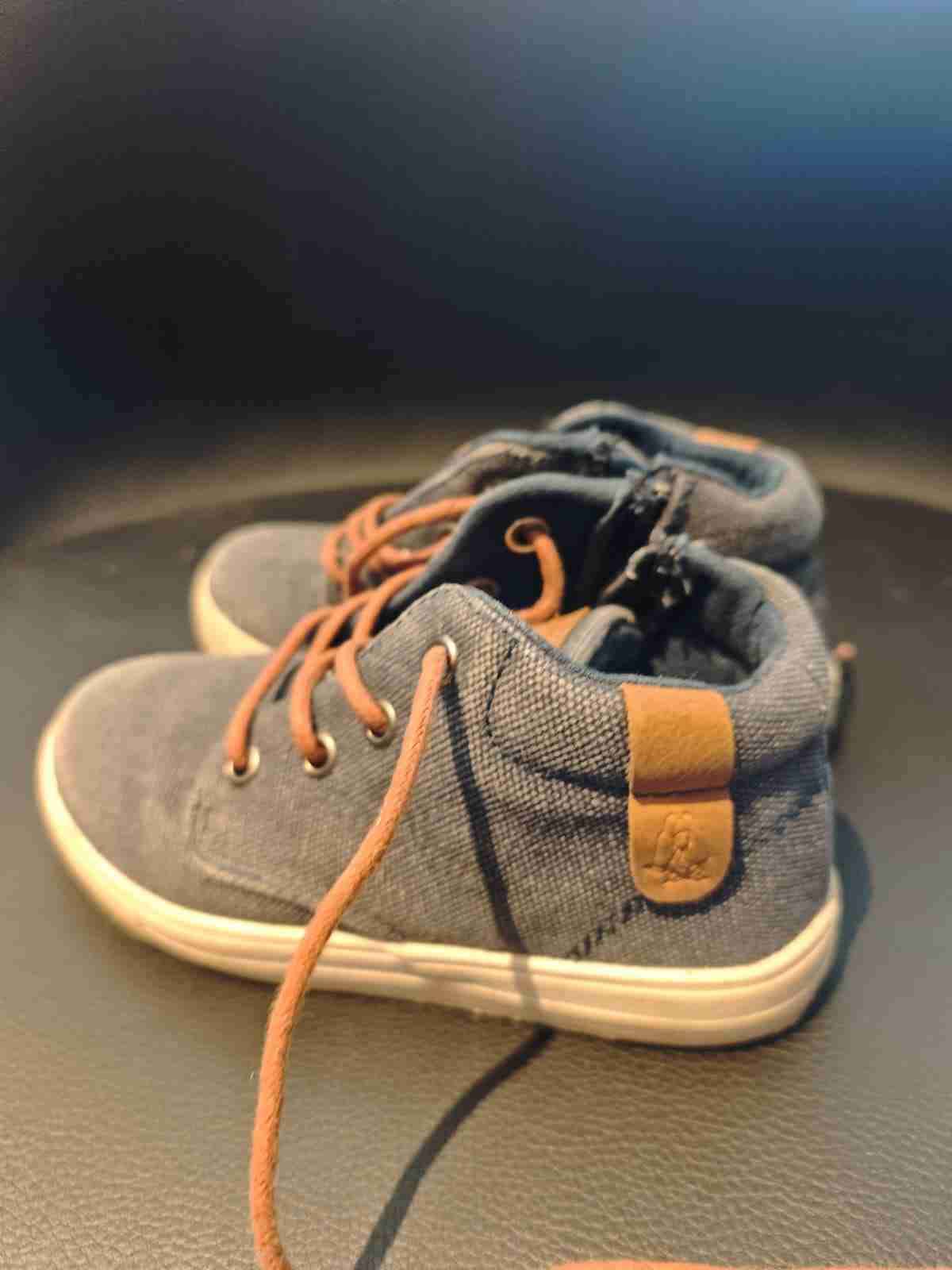 Zapatillas deportivas para niños - miniatura 2