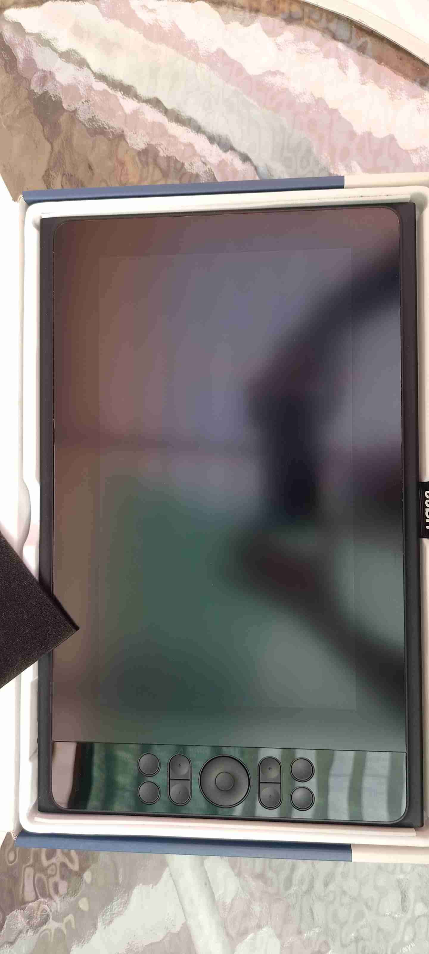 Tableta gráfica con pantalla Ugee UE12 Plus - miniatura 2