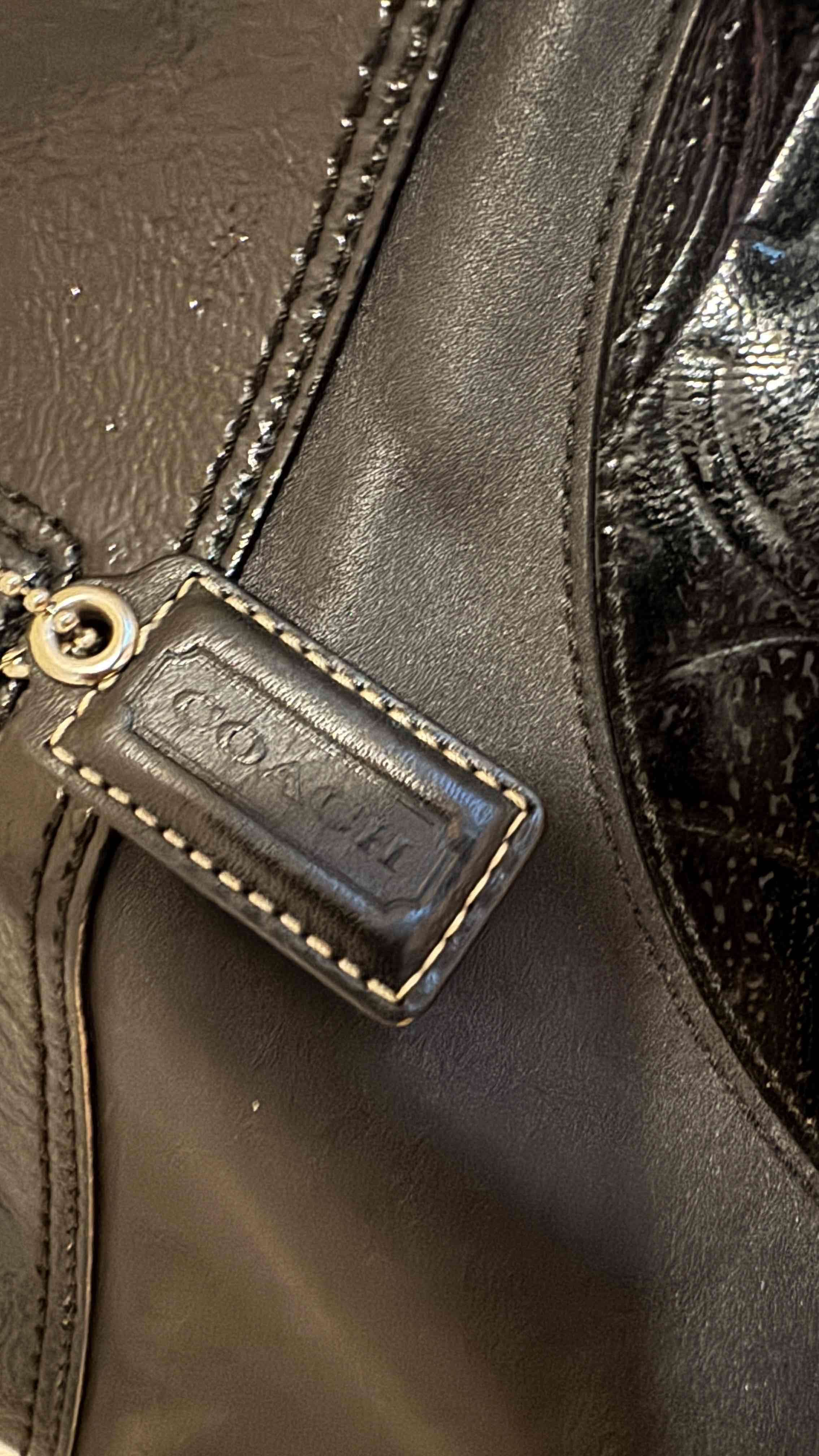 Bolso Coach original  negro grande de cuero - miniatura 2