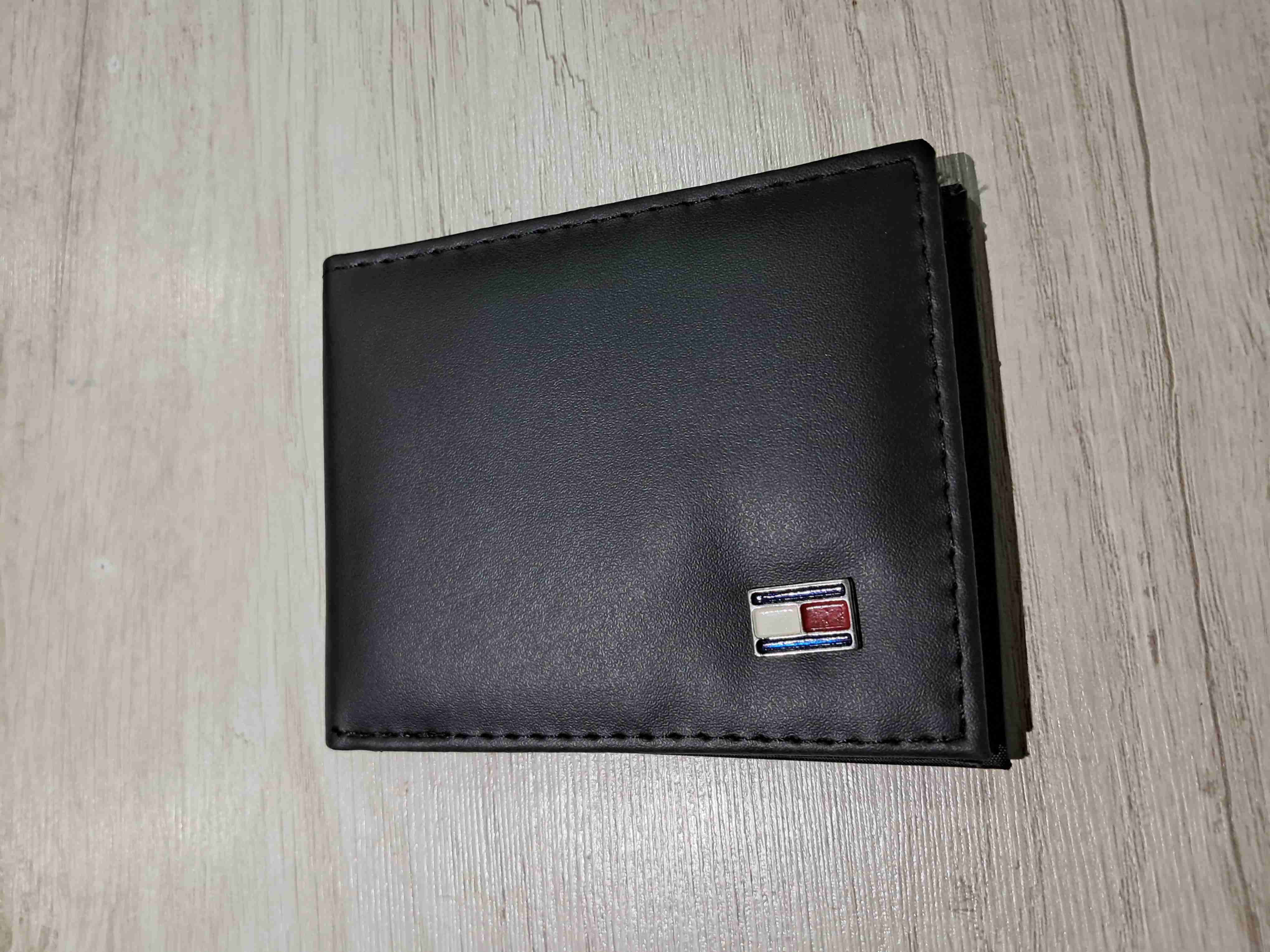 Cartera de semicuero negra - miniatura 1