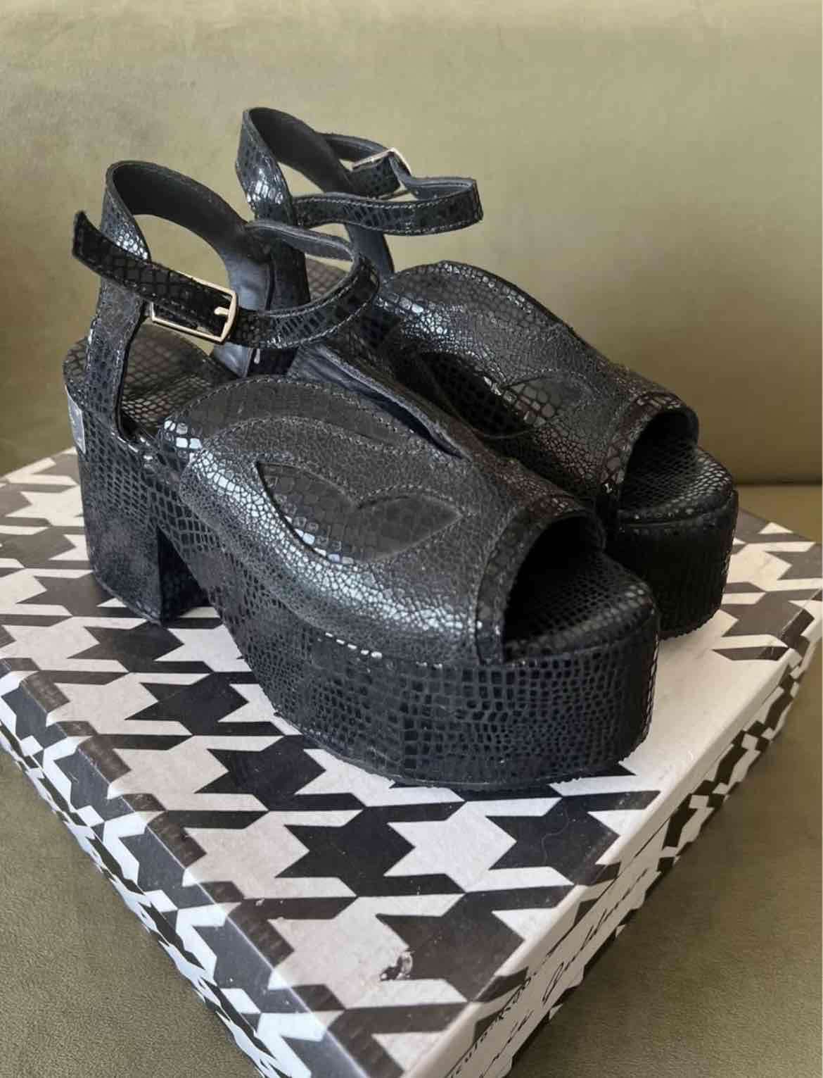 ZAPATOS  NEGROS 36 MARÍA GULDMAN - miniatura 1