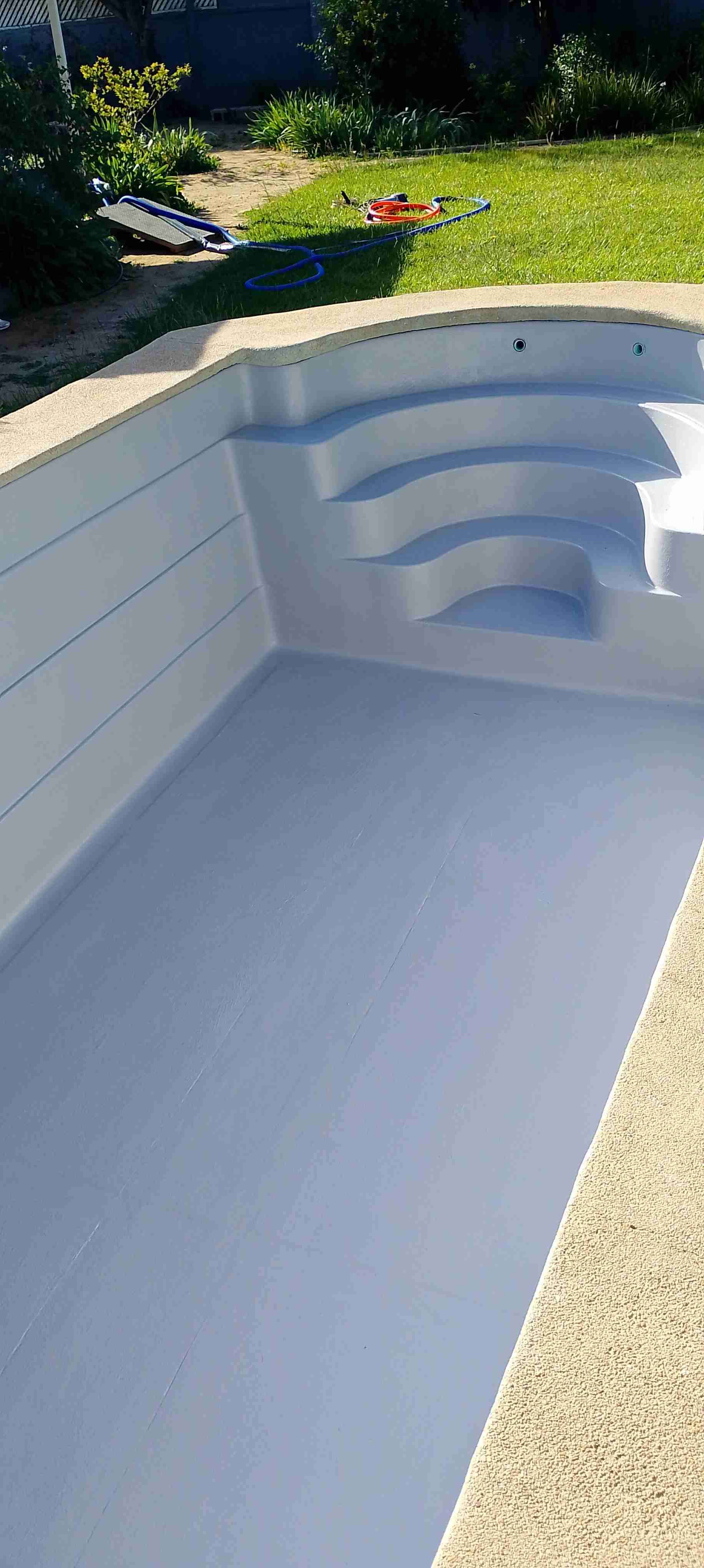 Reparaciones y pintura de piscinas - miniatura 6