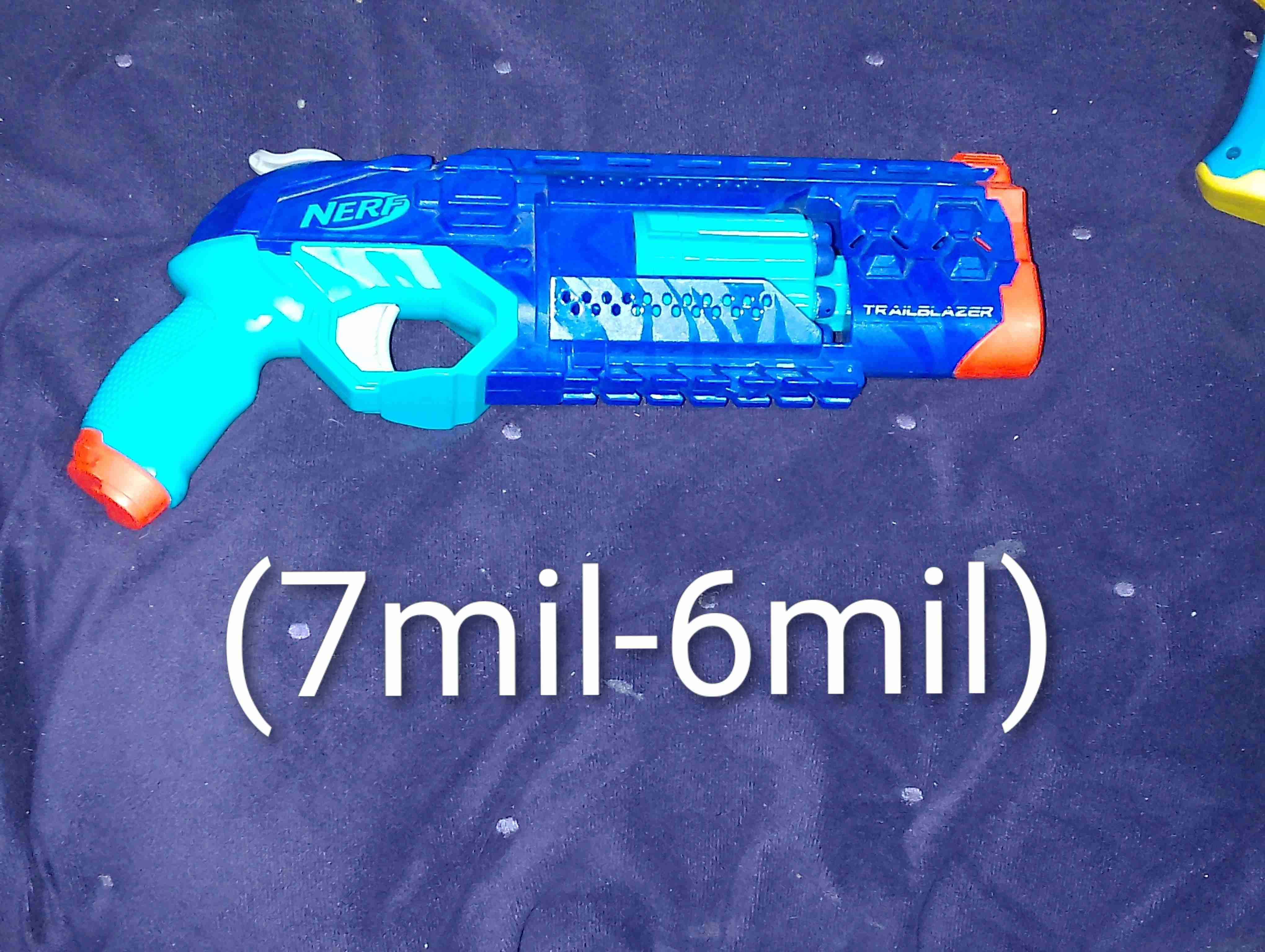 Blaster Nerf Trailblazer azul