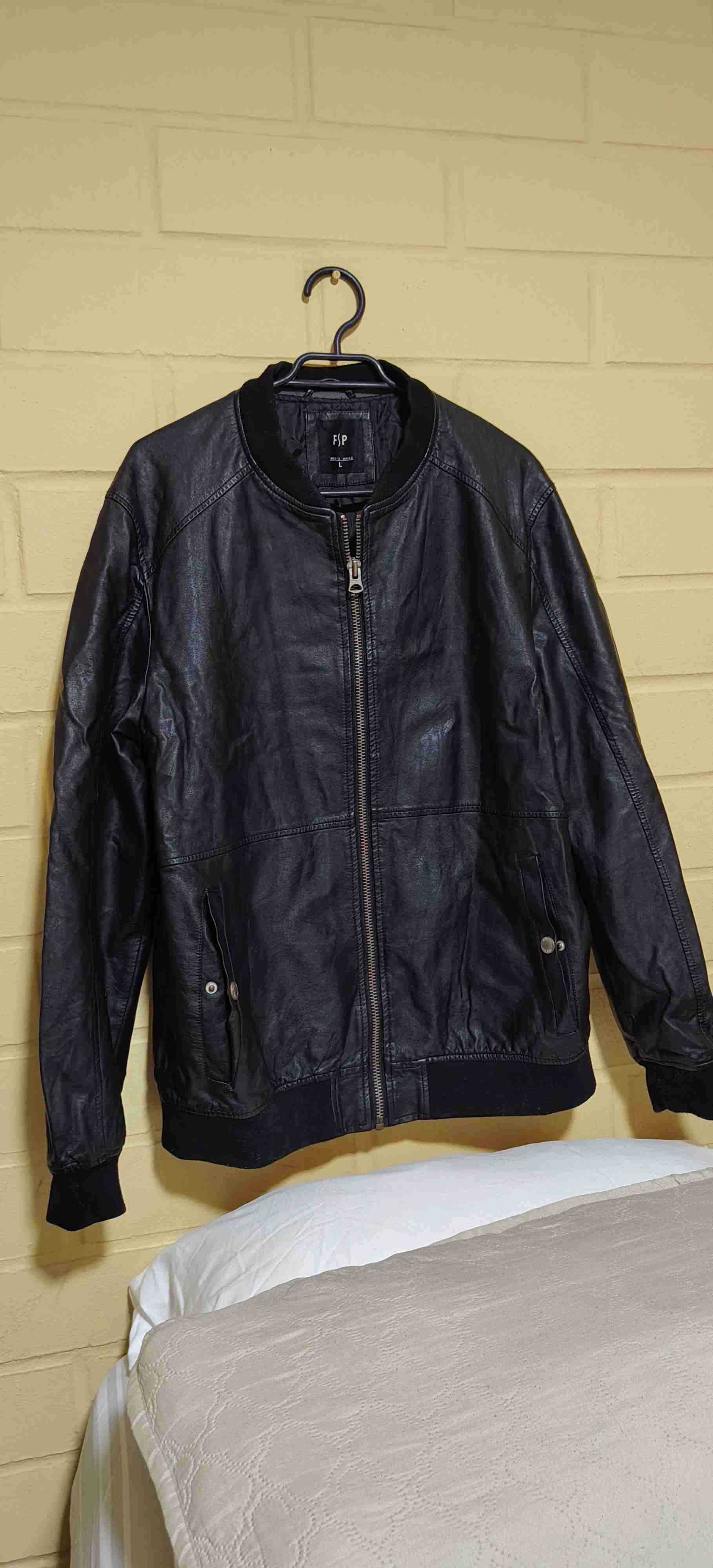 Chaqueta negra de cuero FSP - miniatura 2