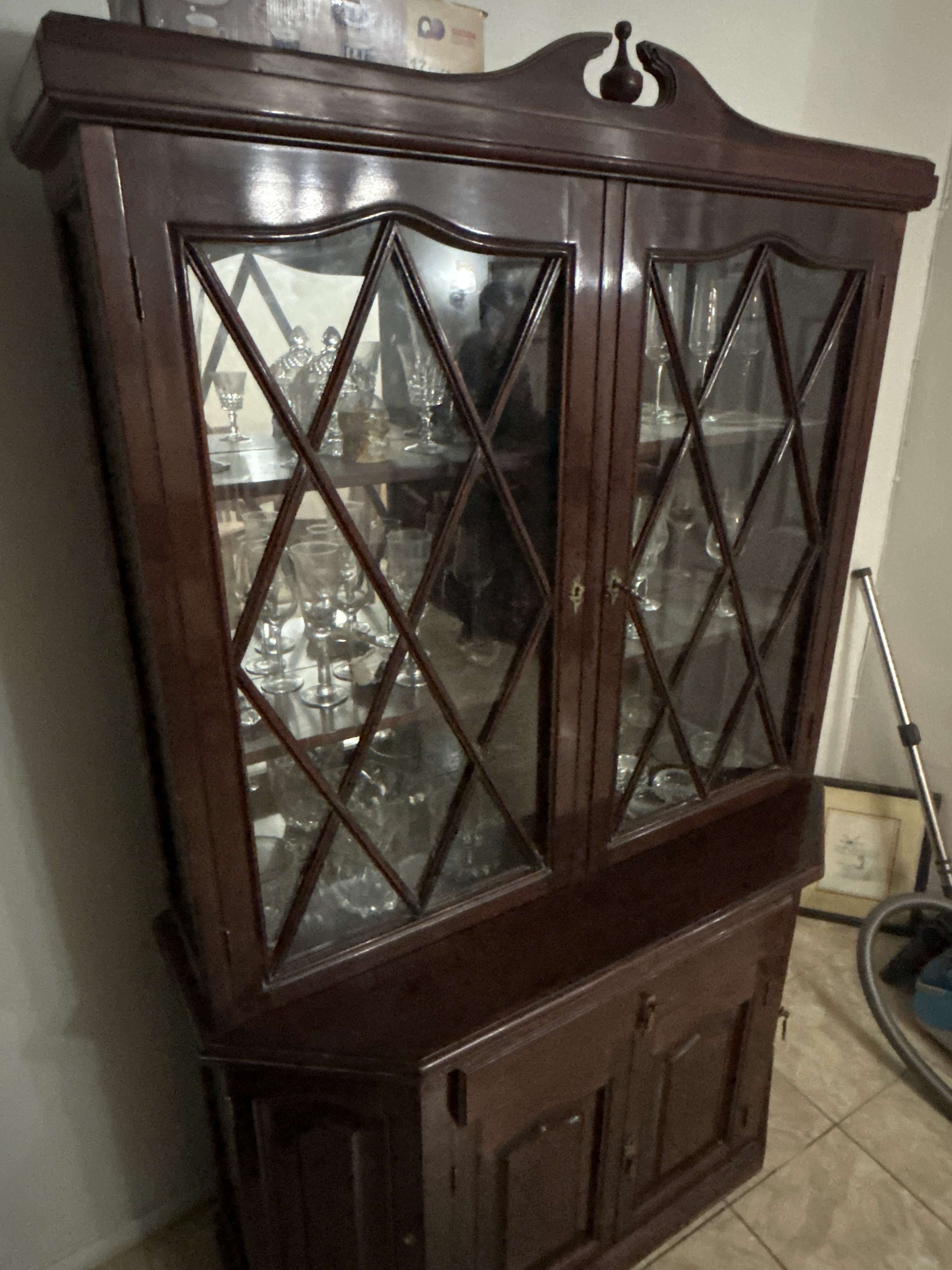 Vitrina de madera antigua - miniatura 3