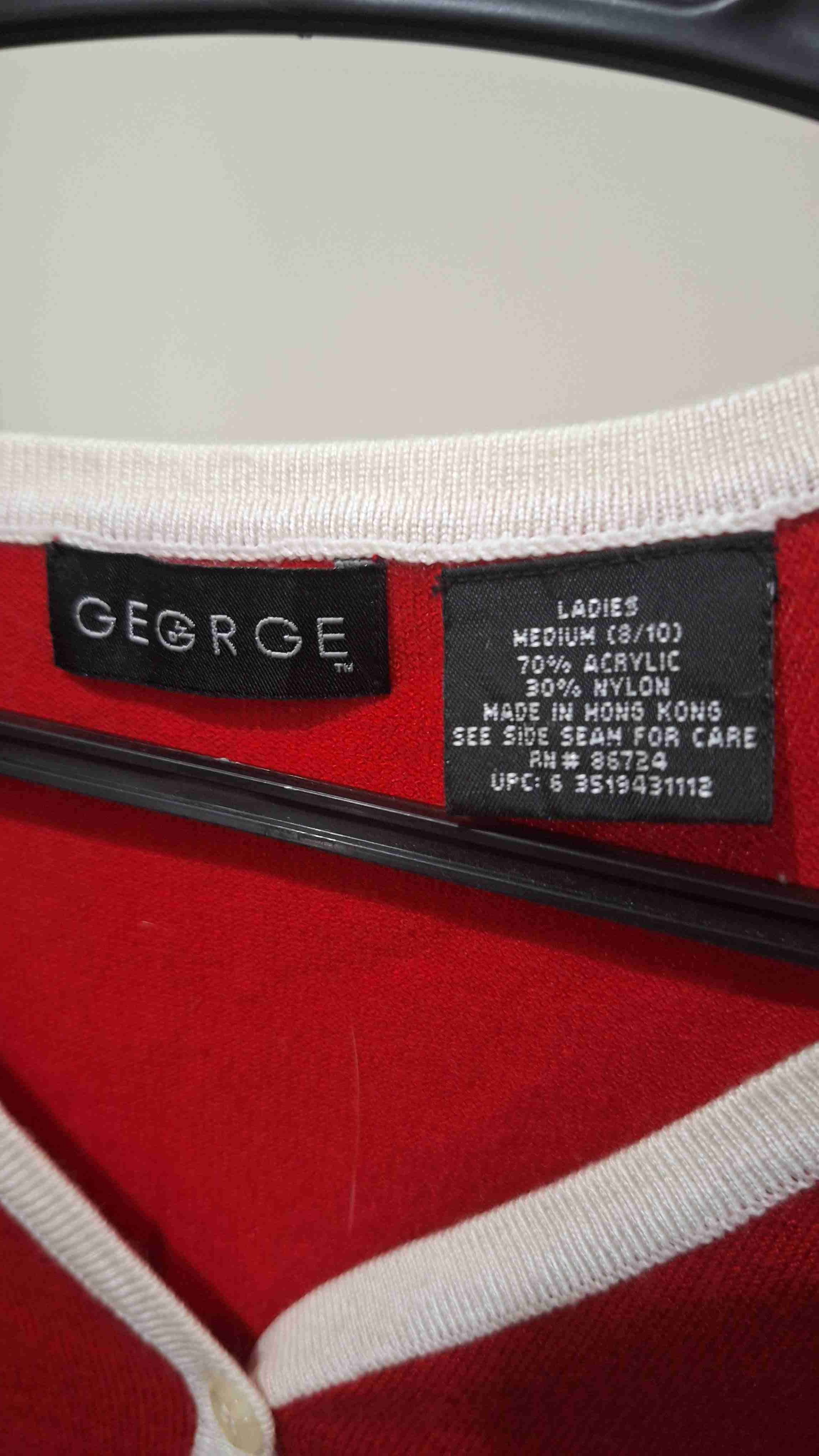 Cardigán rojo con bordes blancos - miniatura 3